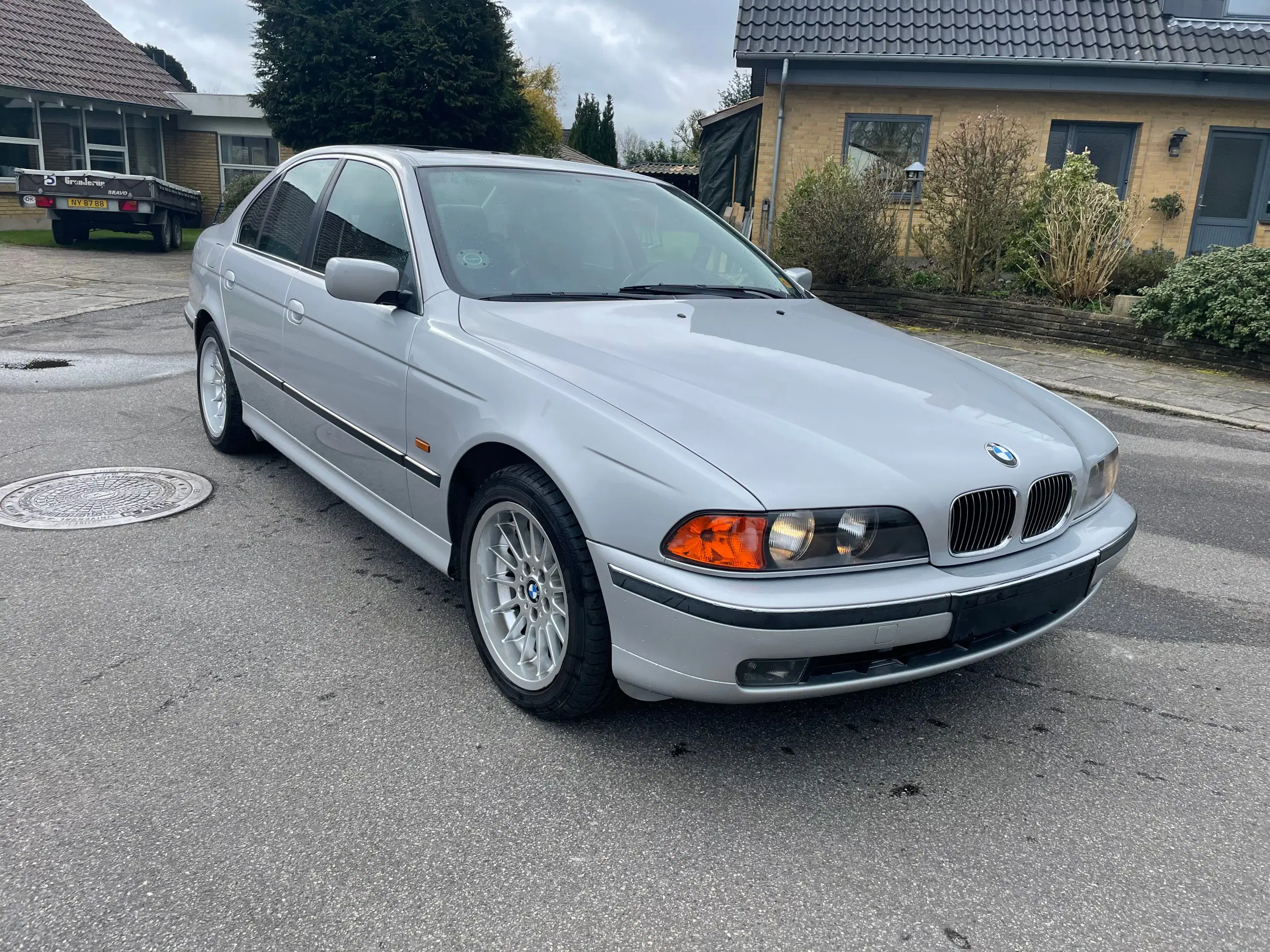 Bmw e39 535i v8 velholdt