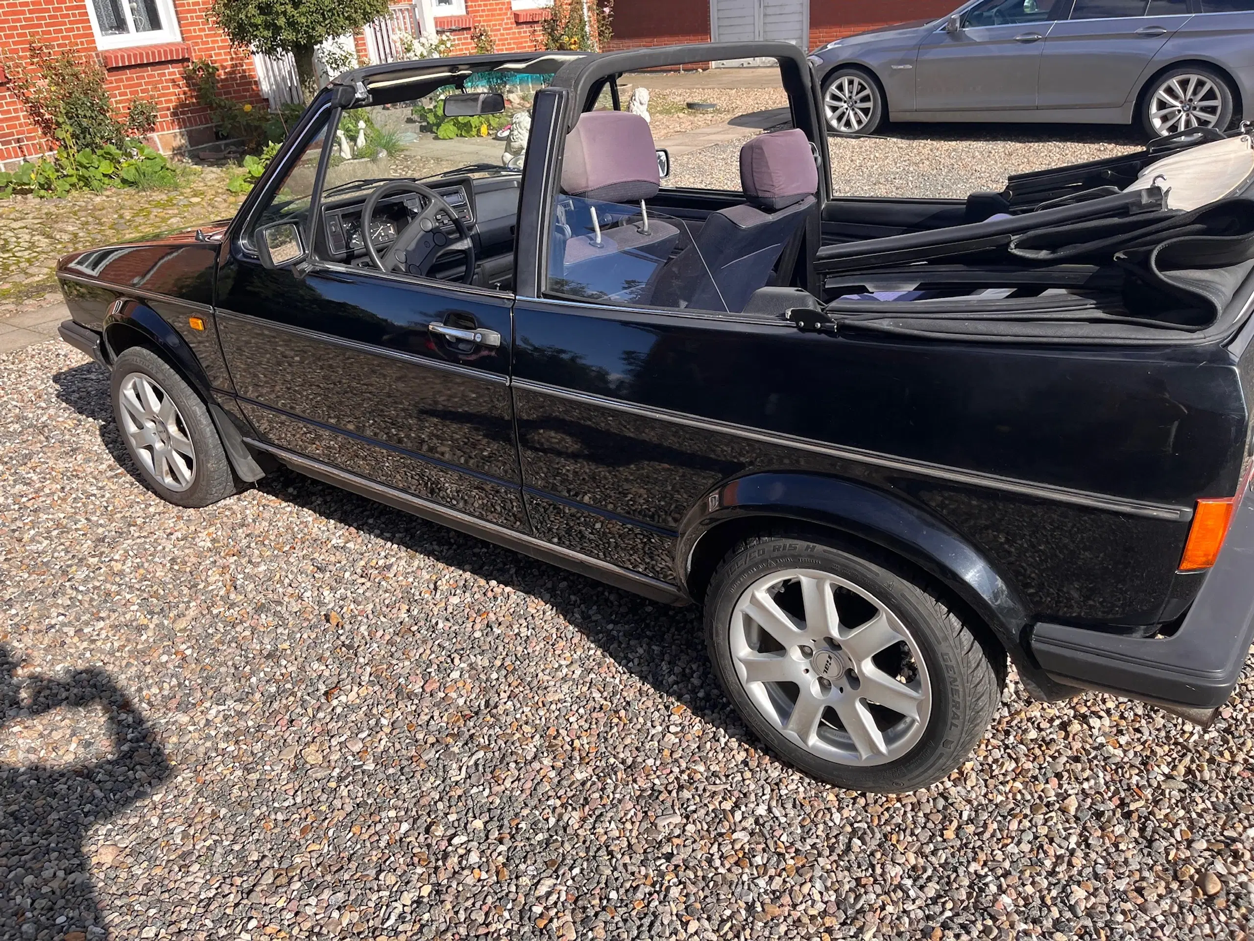 VW Golf 1,6 cabriolet