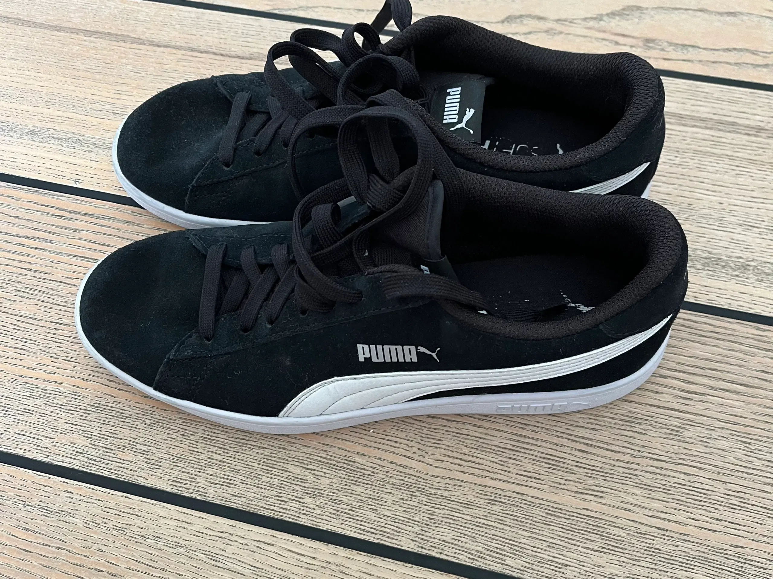 Puma sneakers