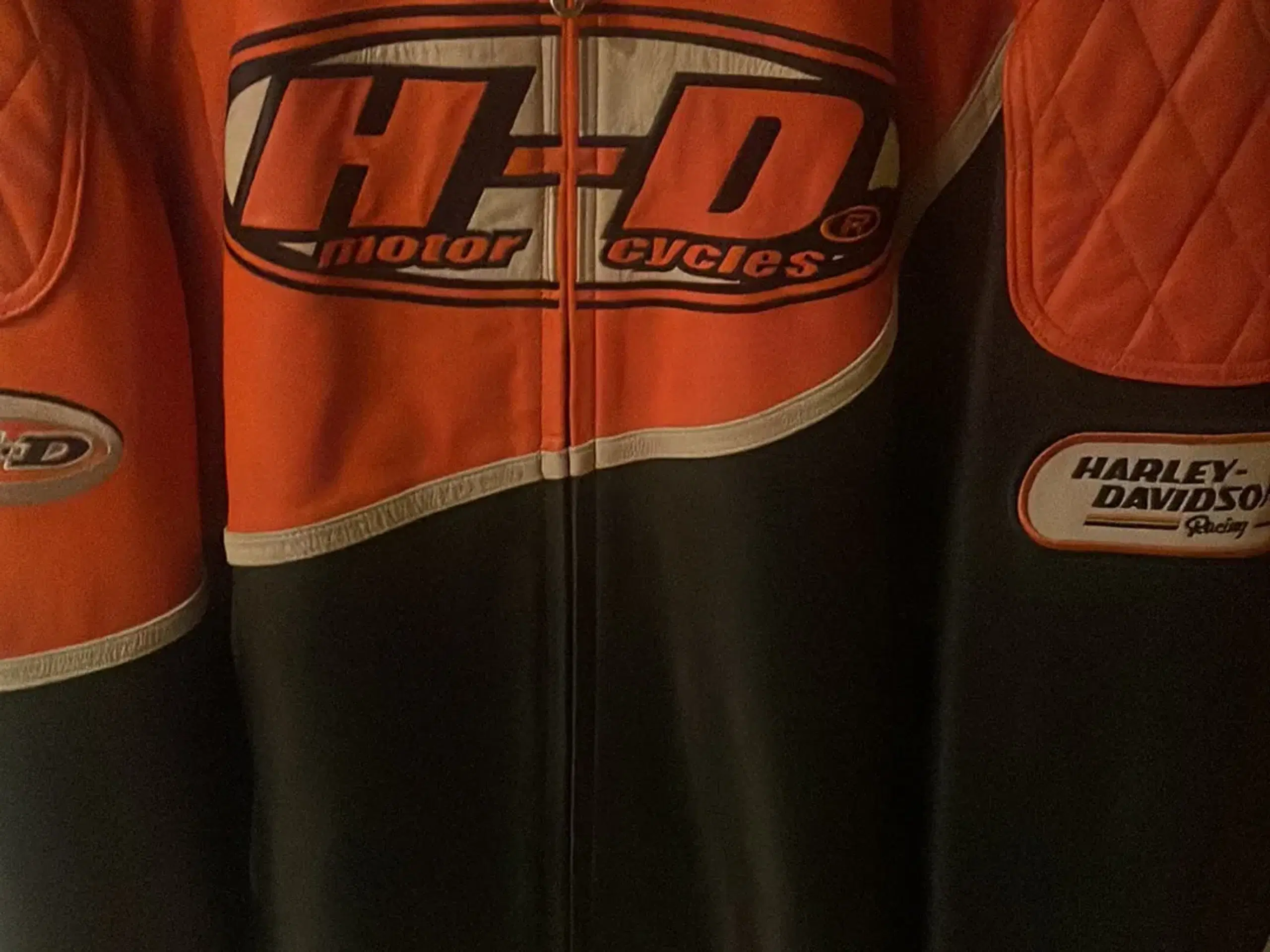 Har mæget fint Harley-Davidson udstyr