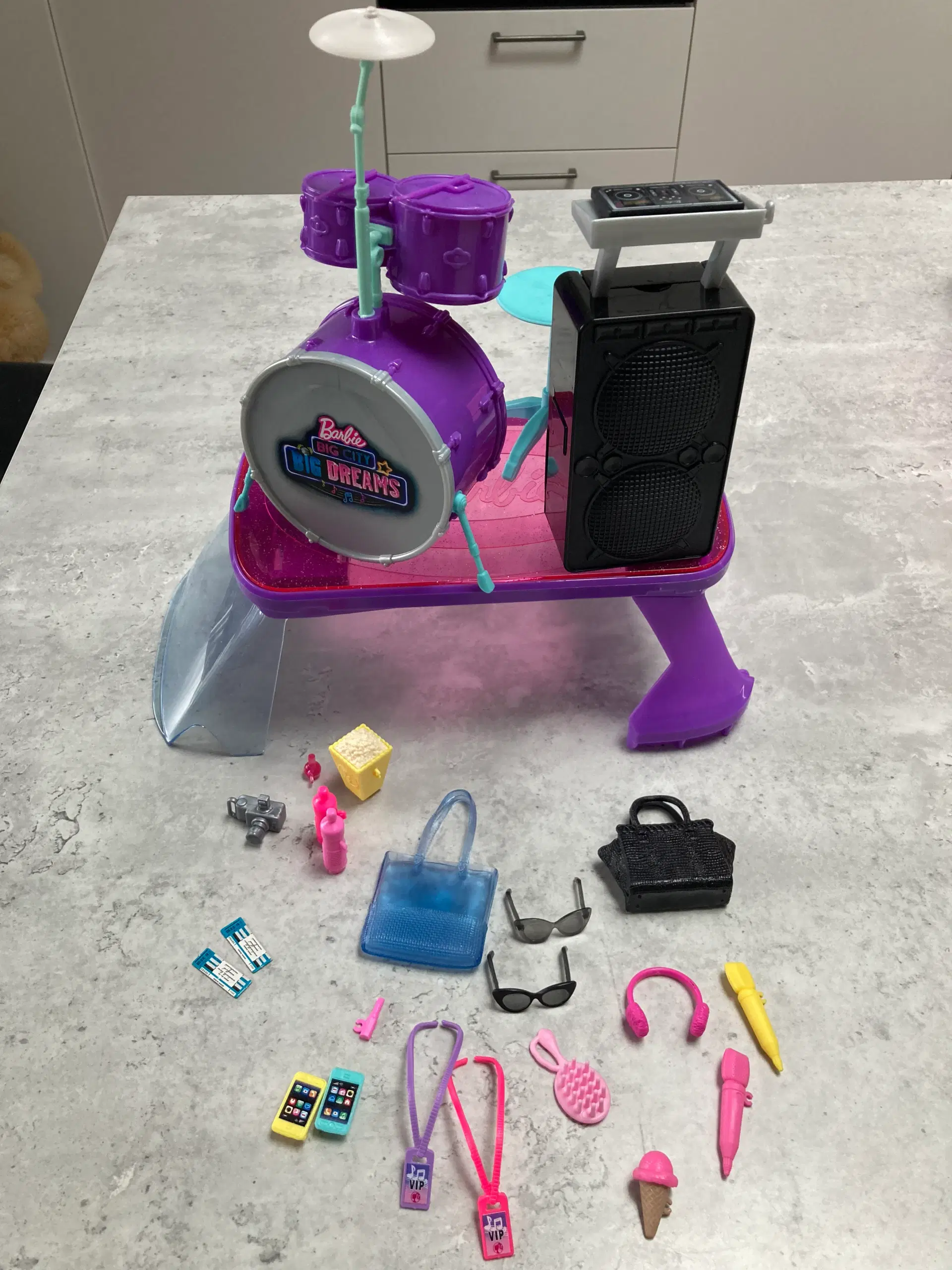 Barbie transformerbar SUV