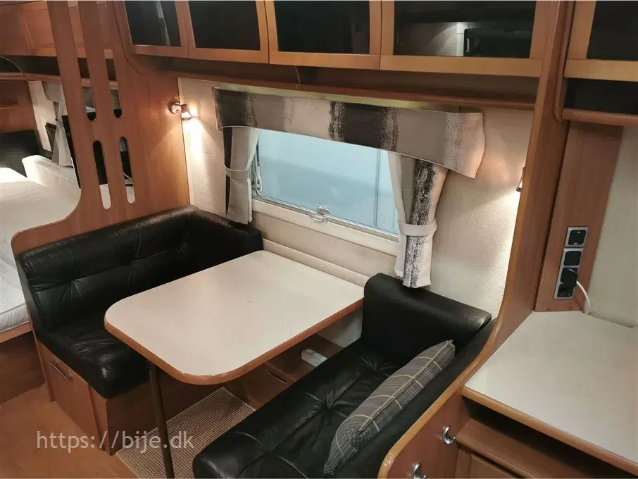 2009 - Kabe Royal 780 TDL U KS