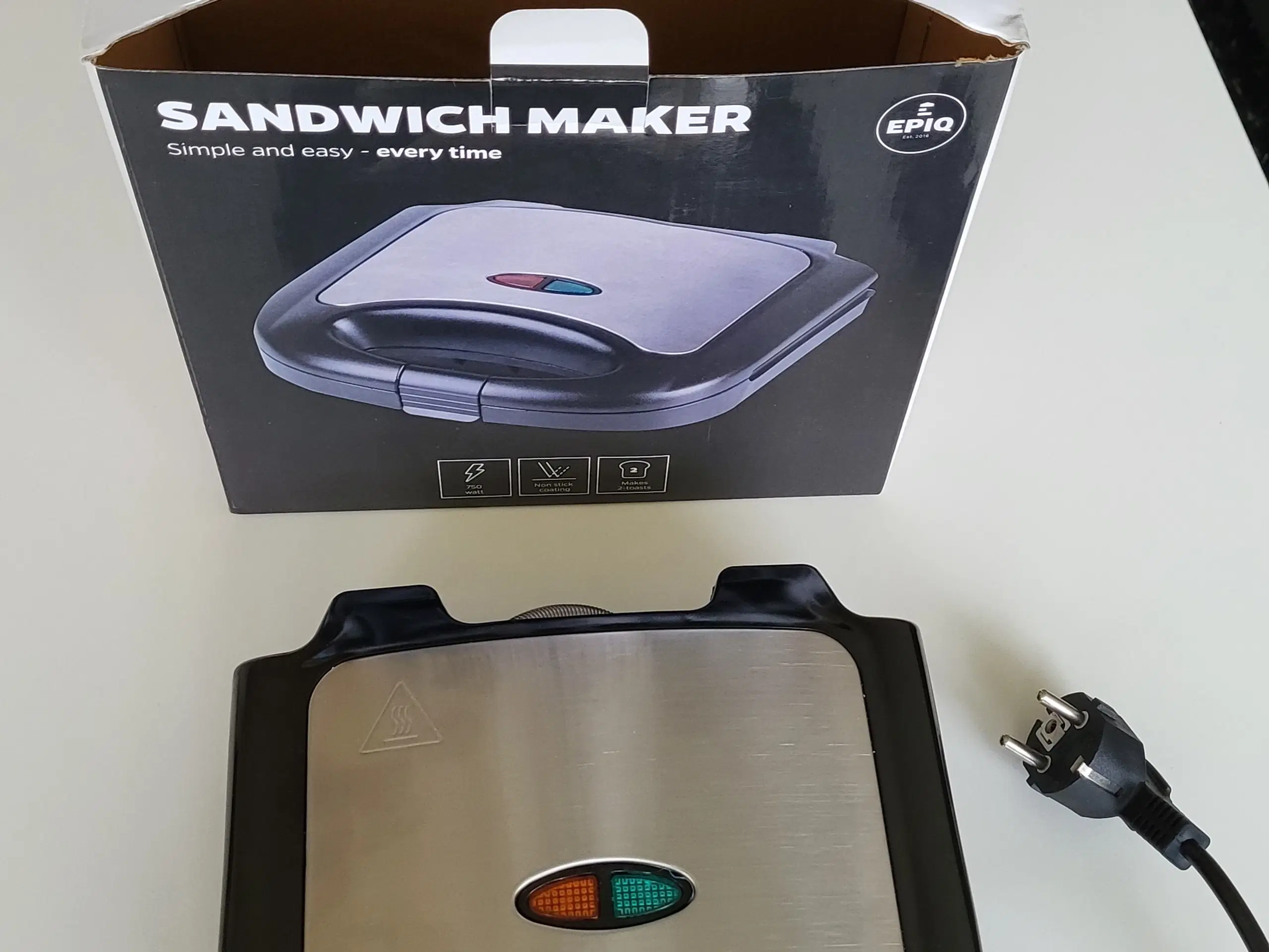 Sandwich toaster EPIQ