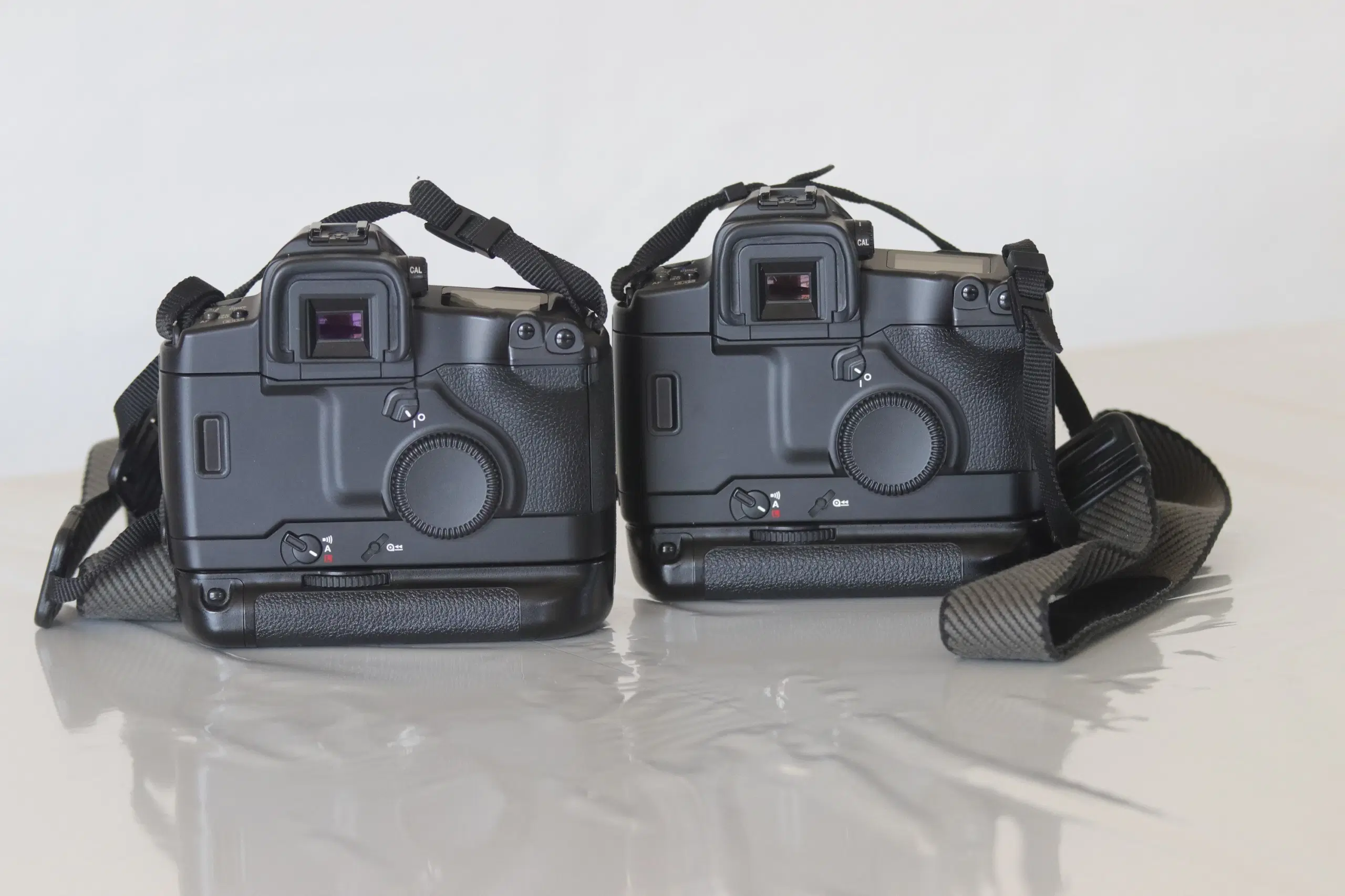 2x Canon EOS 3 spejlrefleks