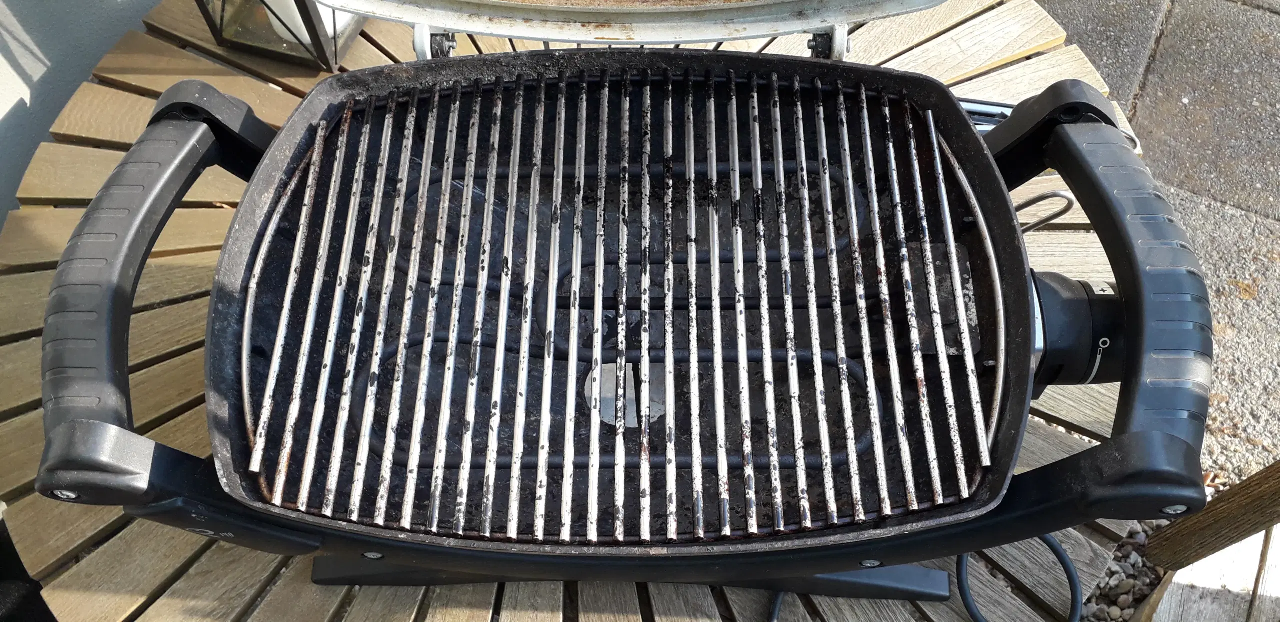 El bord grill model Q140