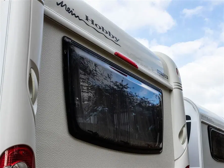 2013 - Hobby Excellent 560 CFe   Hyggelig campingvogn med læderbetræk