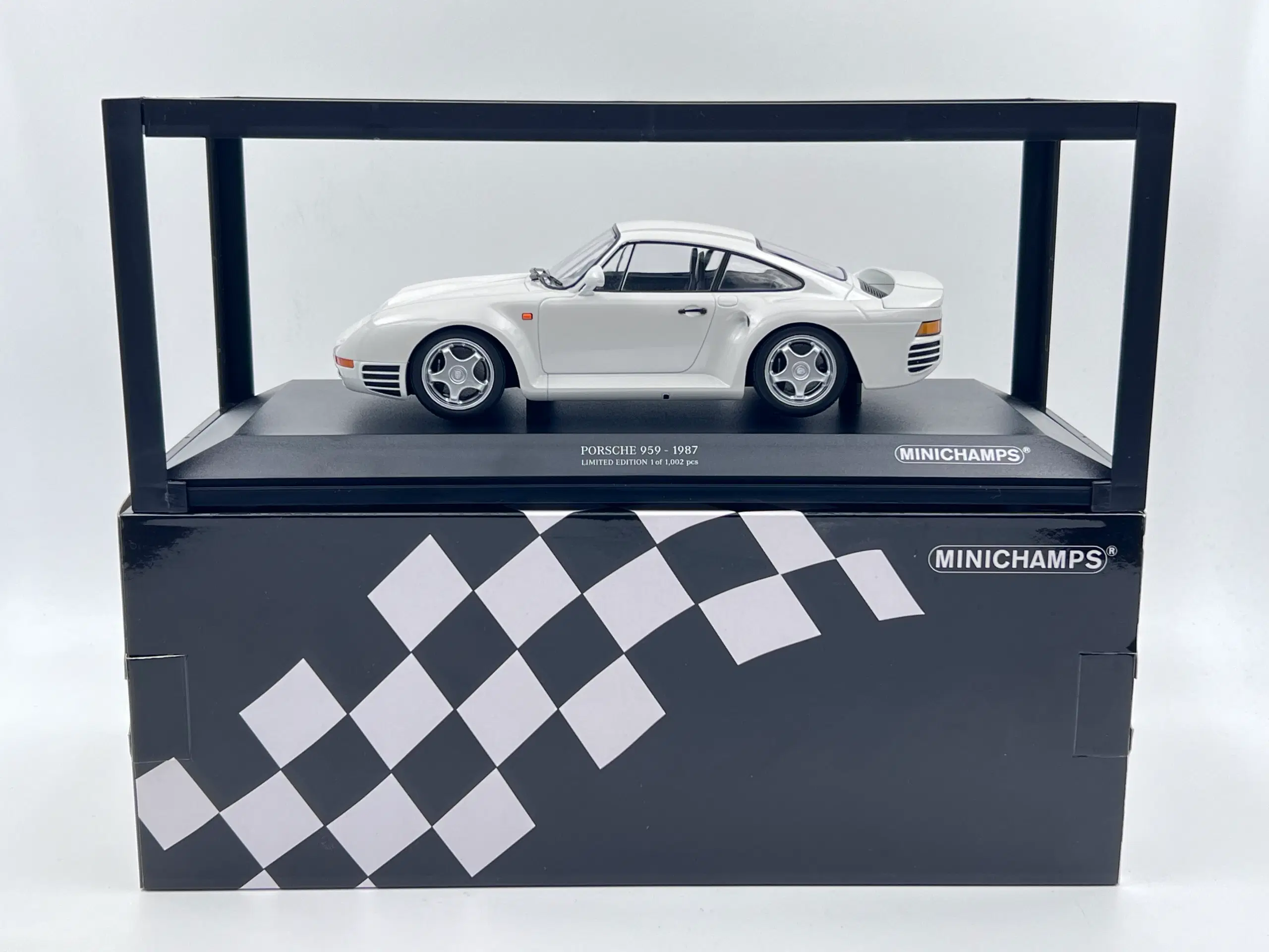 1986 Porsche 959 Coupé 1:18  Sjælden model