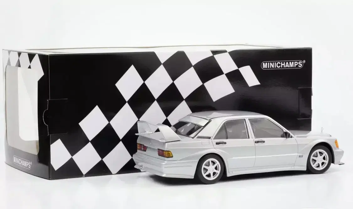 1:18 Mercedes 190 E 23-16V EVOII 1990