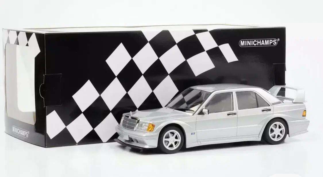 1:18 Mercedes 190 E 23-16V EVOII 1990