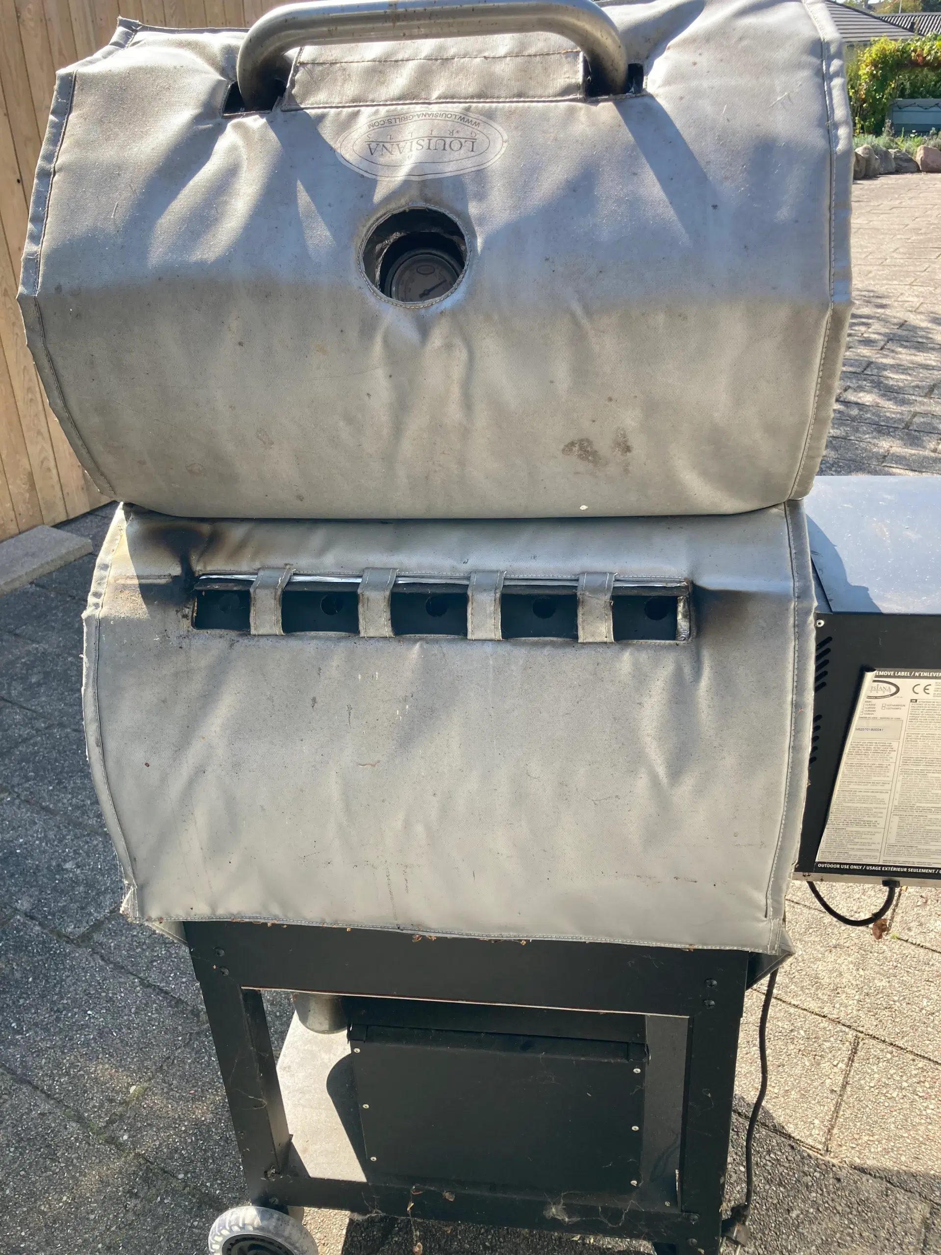 Pillegrill Lousiana LG 700 incl 90 kg Bøgepiller