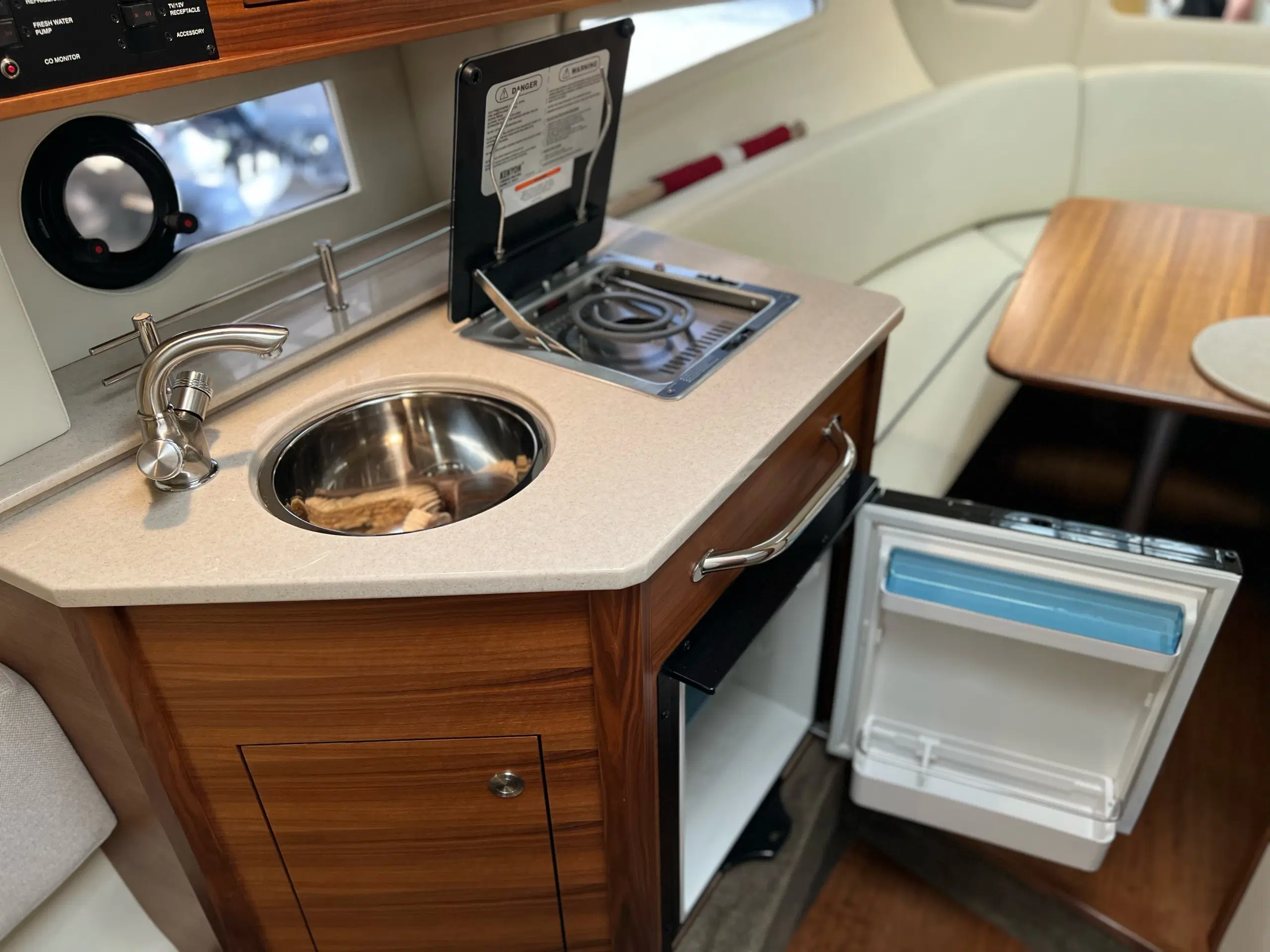 Searay 265 Sundancer (ÅRG 2020) MerCruiser 62MPI