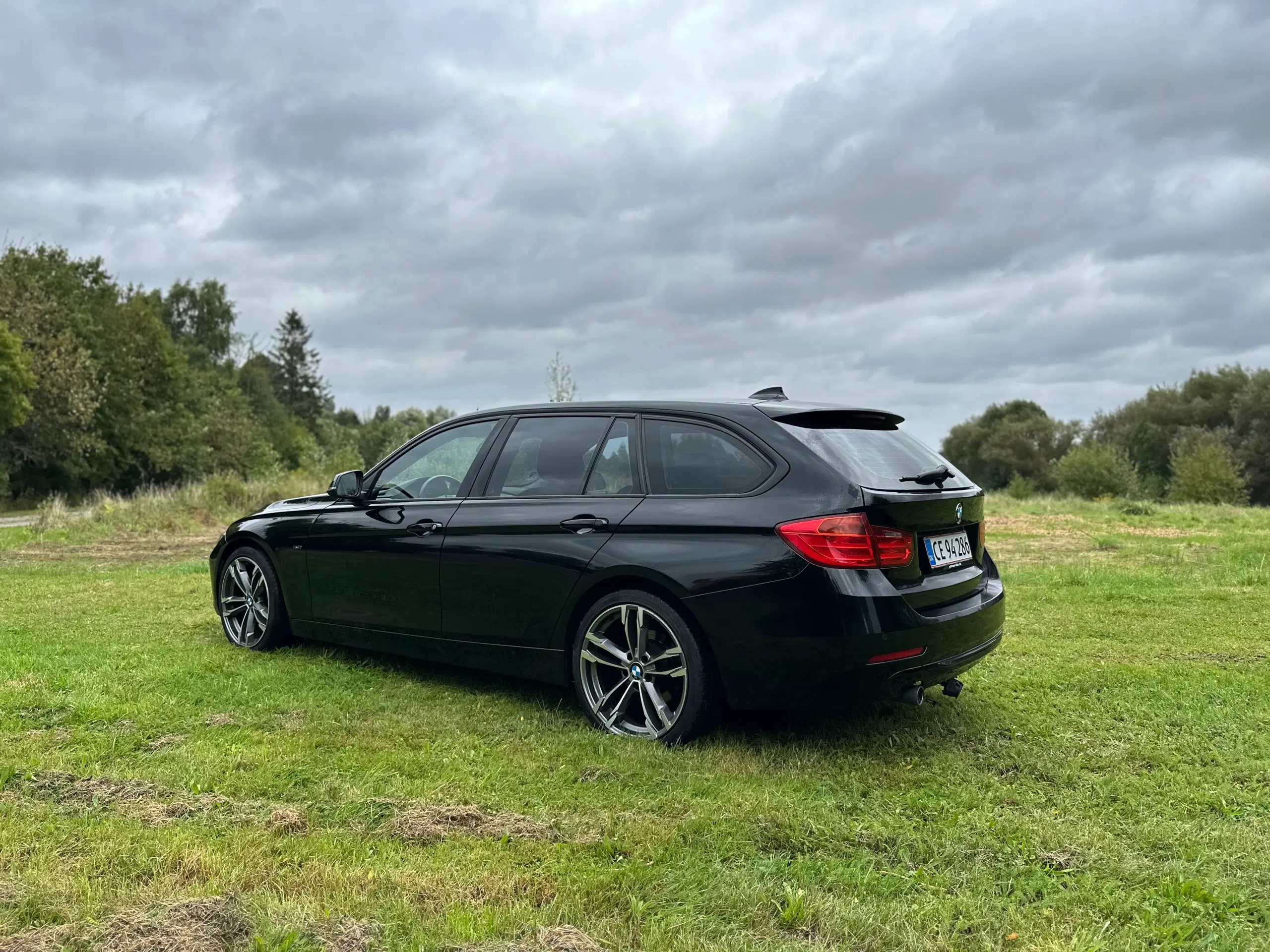 BMW 318d Aut Sport Line