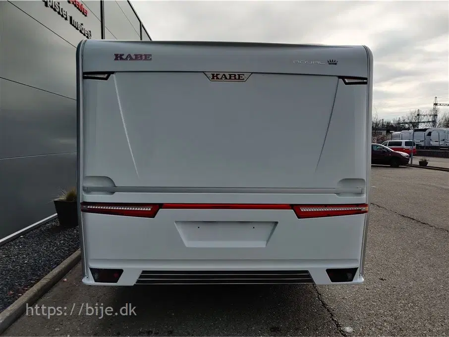 2016 - Kabe Royal 520 XL XV 2 KS