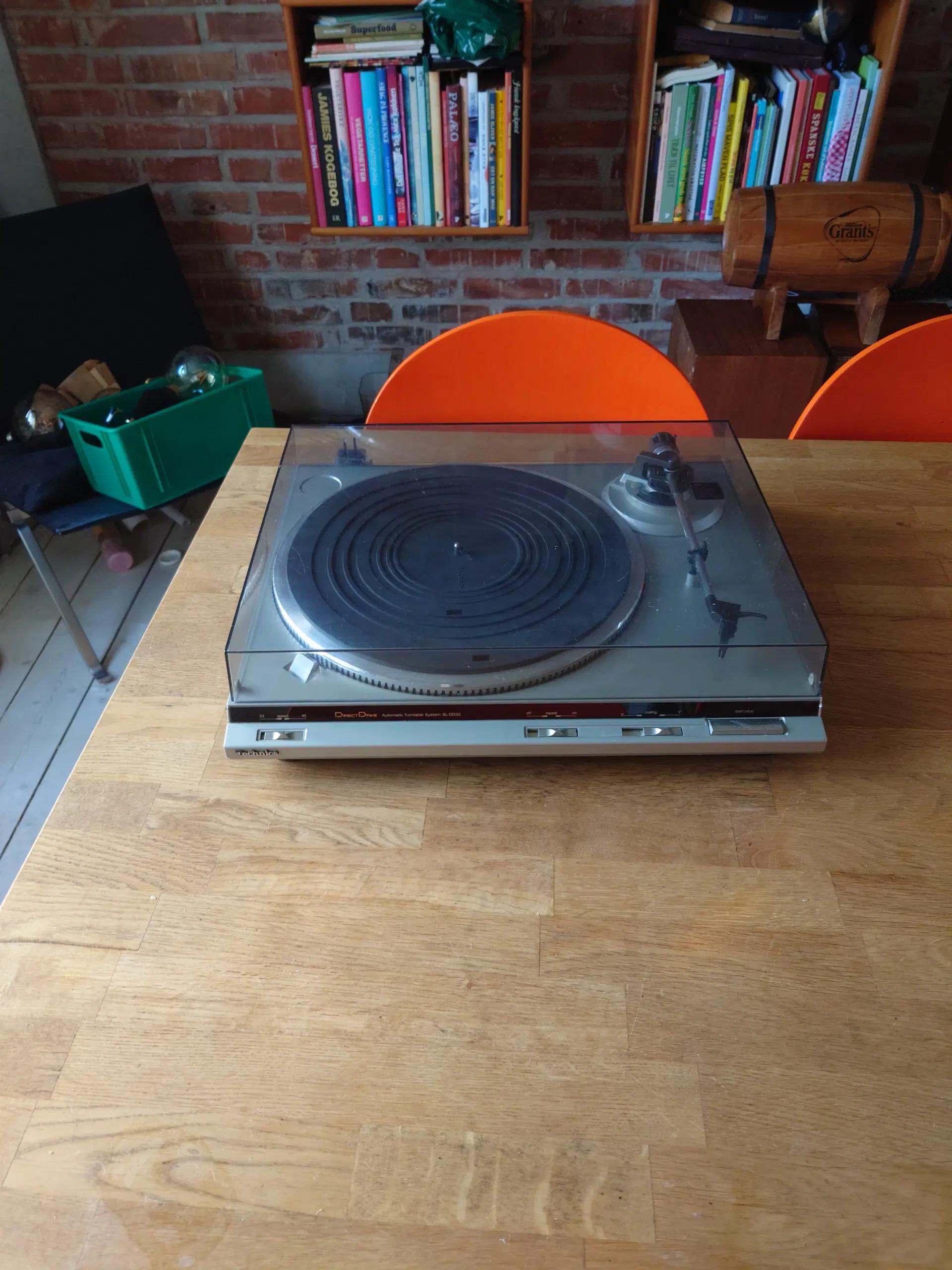 Technics SL-DD33 pladespiller