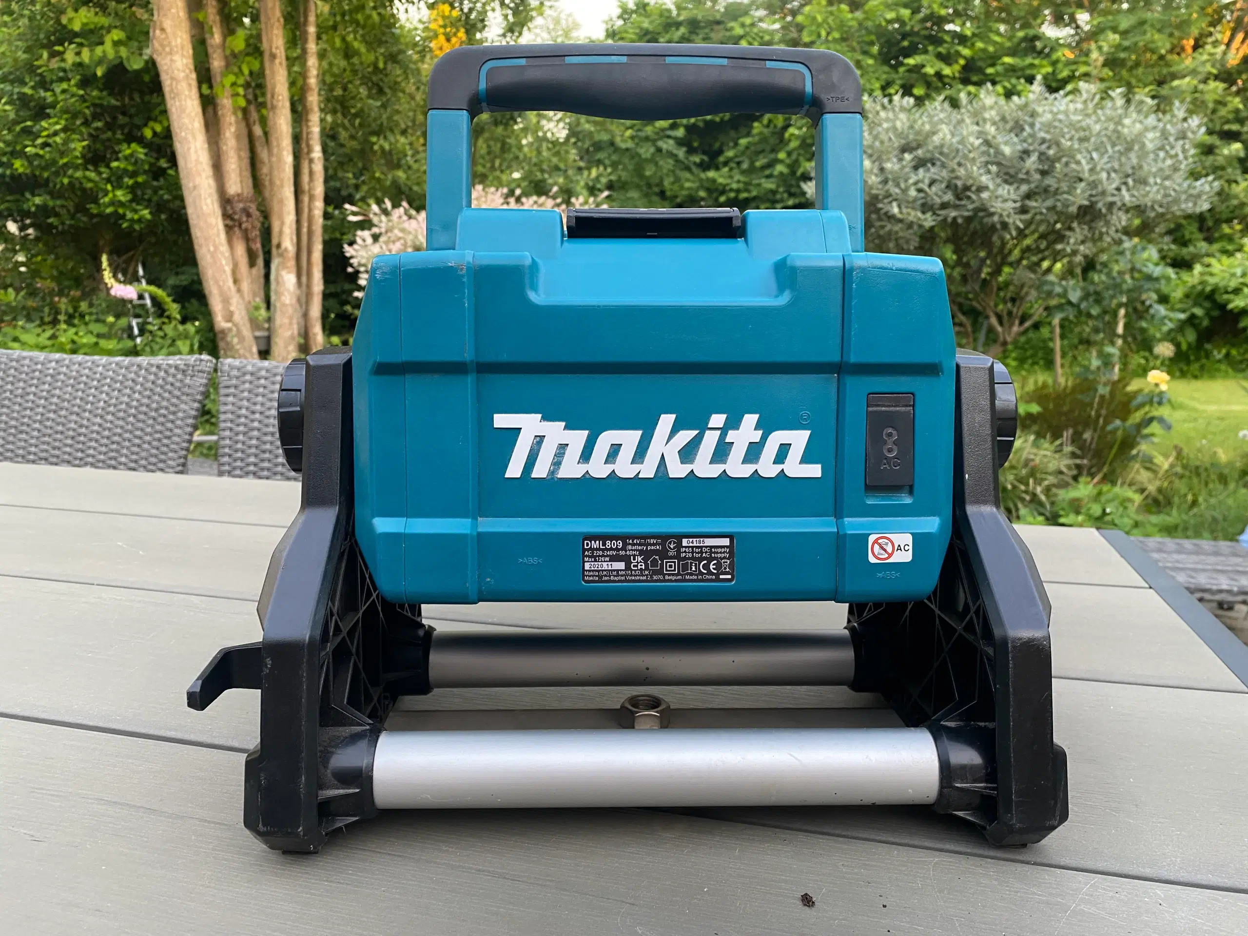 Makita DLM 809