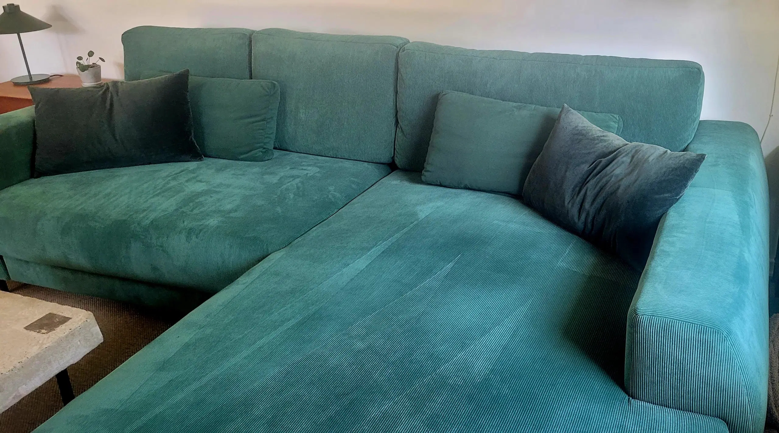 Sofa + lænestol i smuk grøn farve