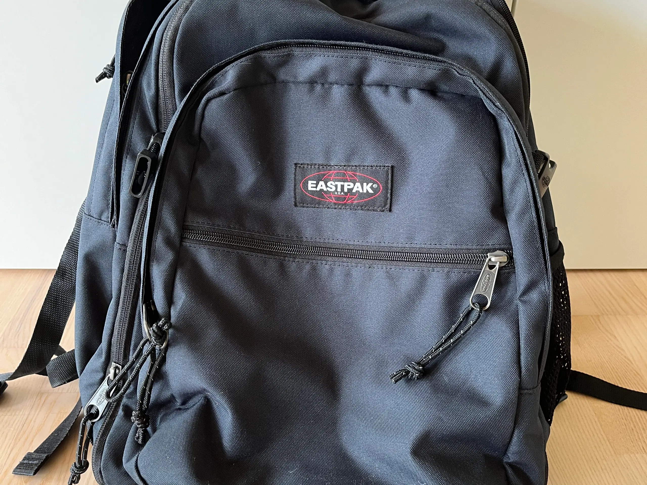 Eastpak skoletaske