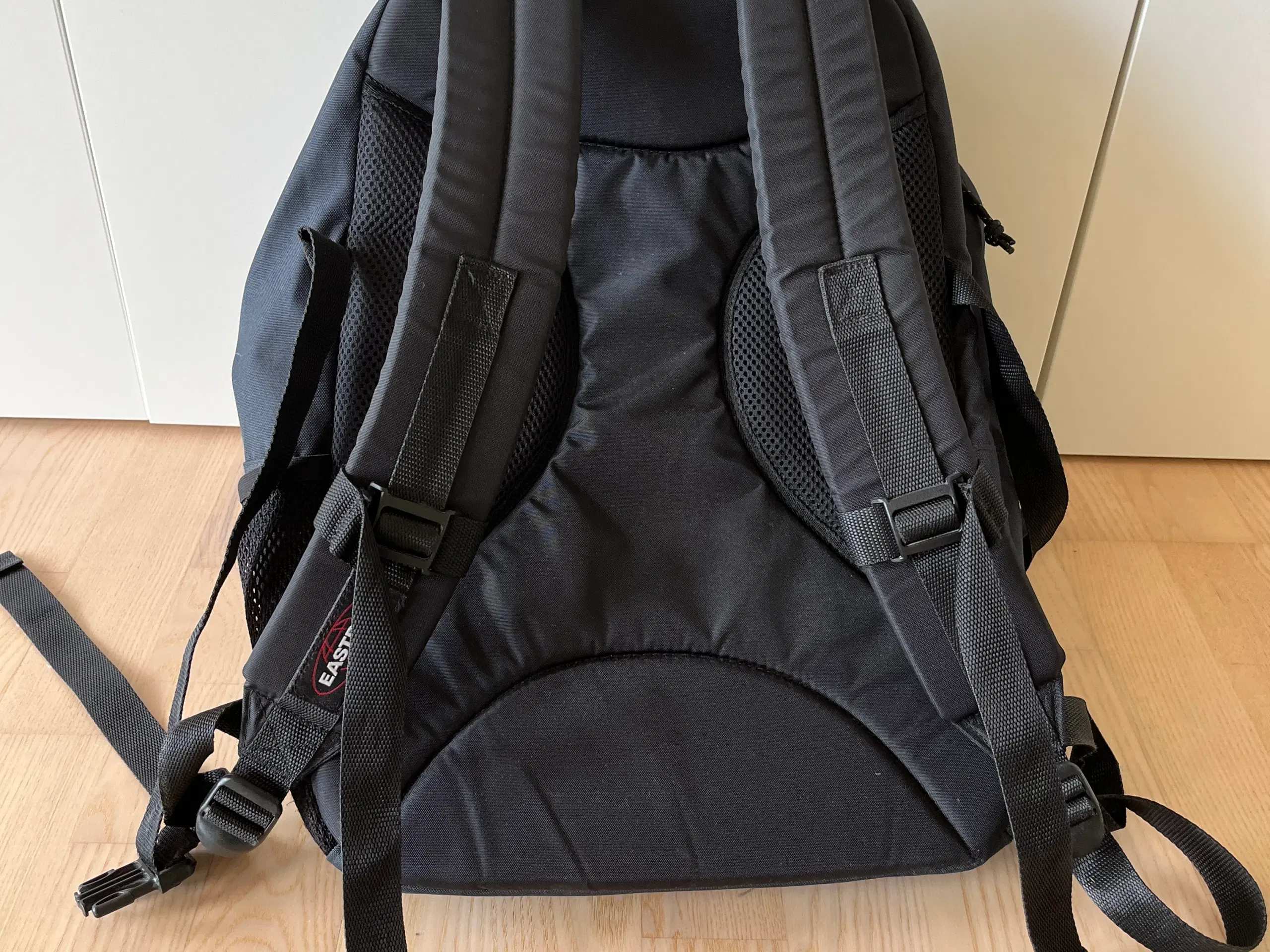 Eastpak skoletaske