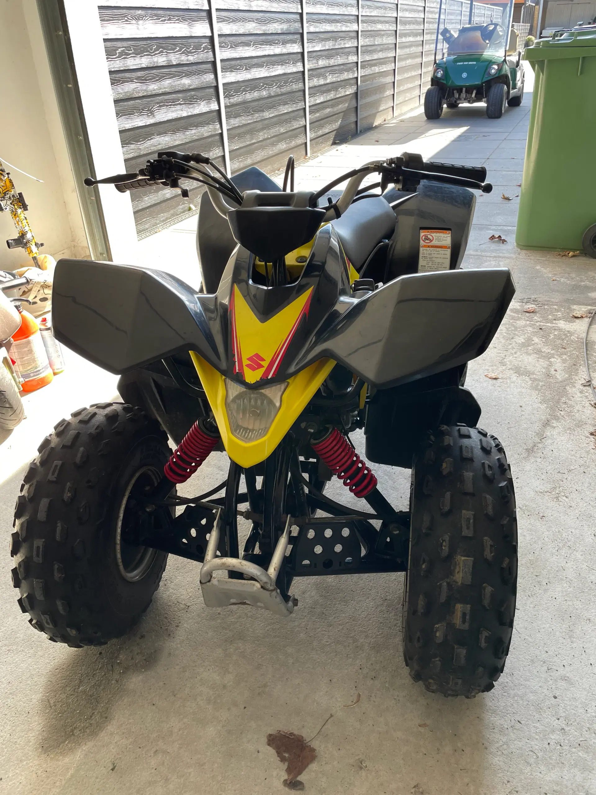 Suzuki ltz 99