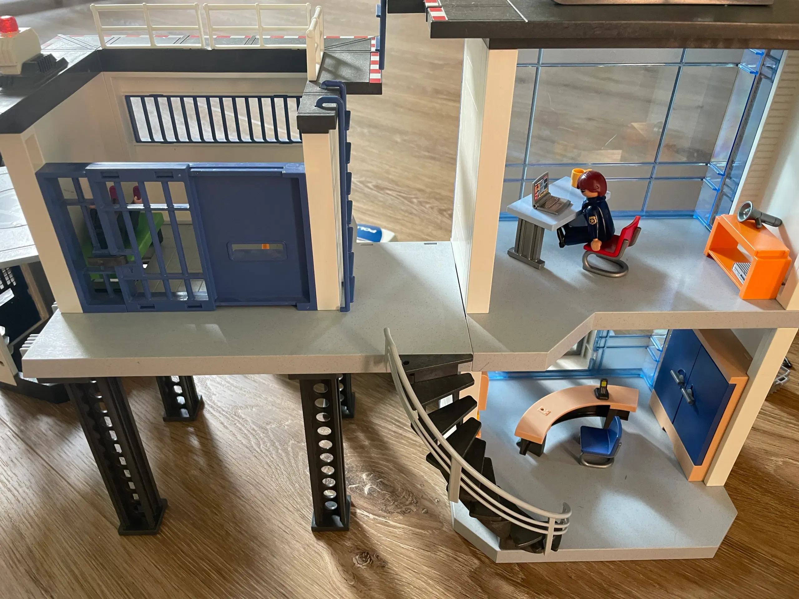 Playmobil politi og bank