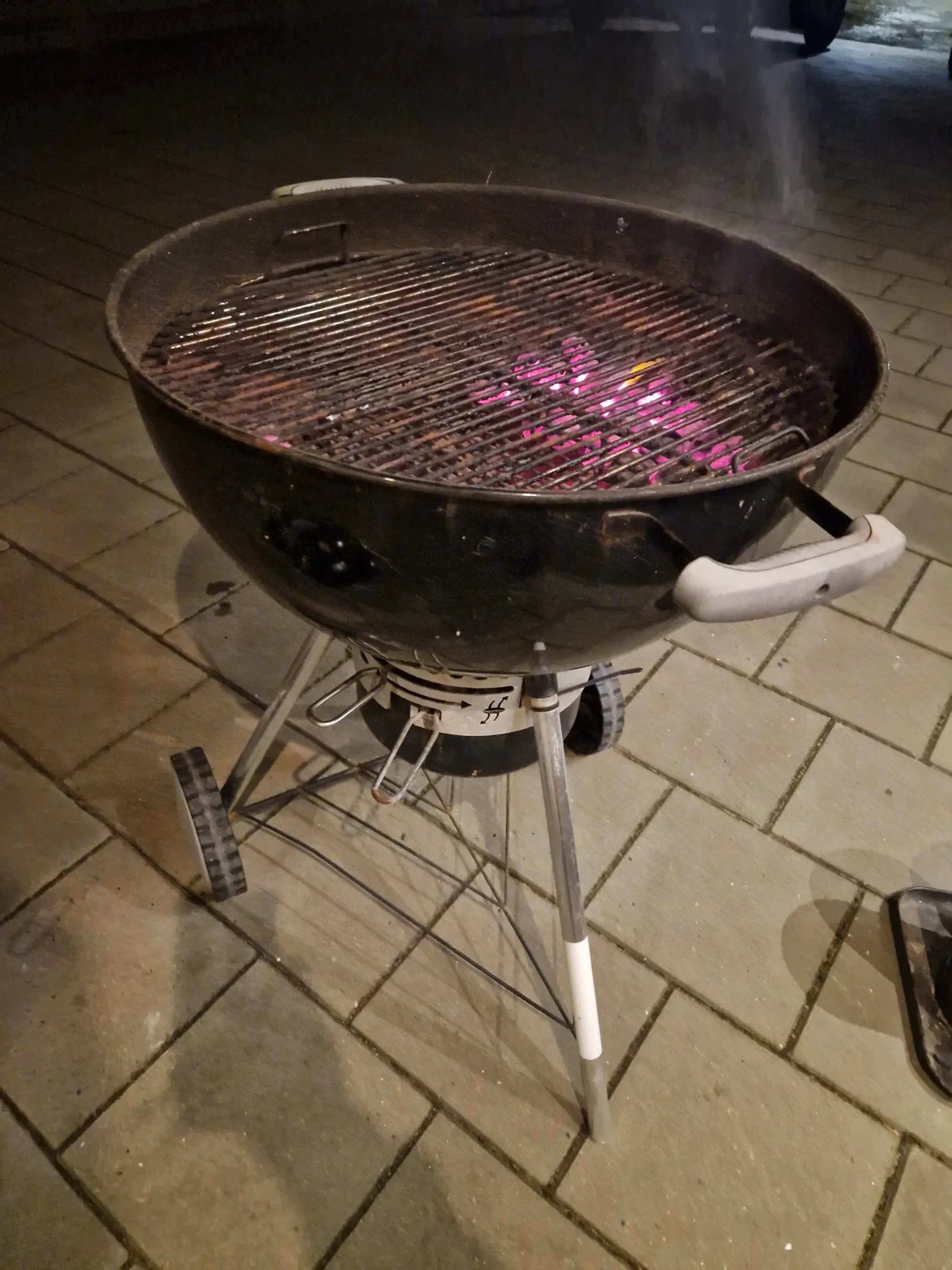 Weber kulgrill brugt men ok