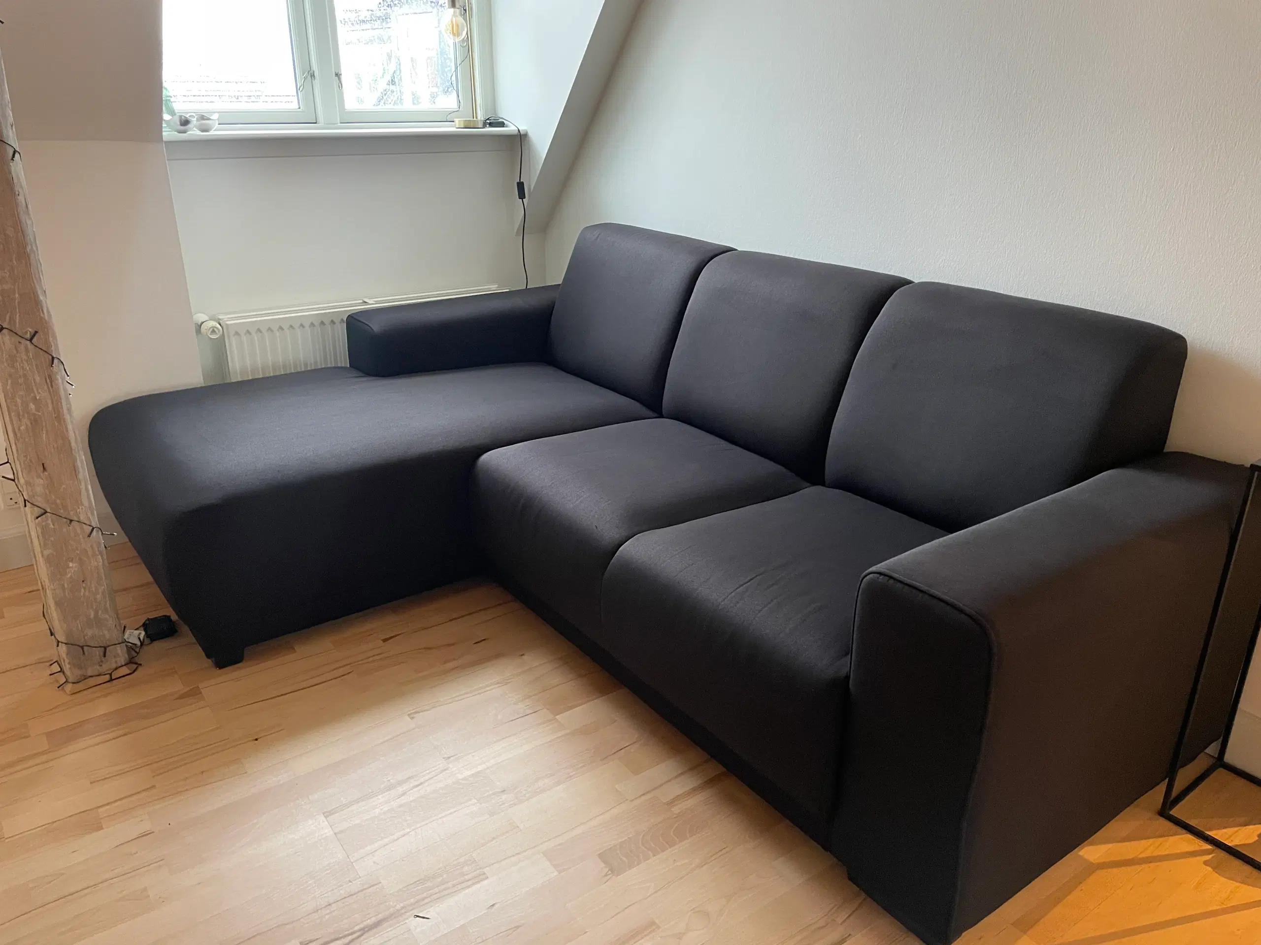 Sofa med chaiselong