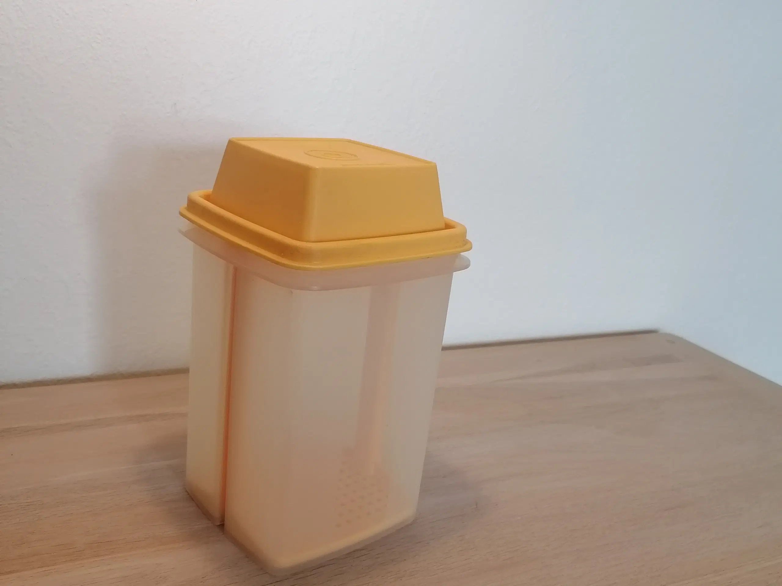 Tupperware hejs op