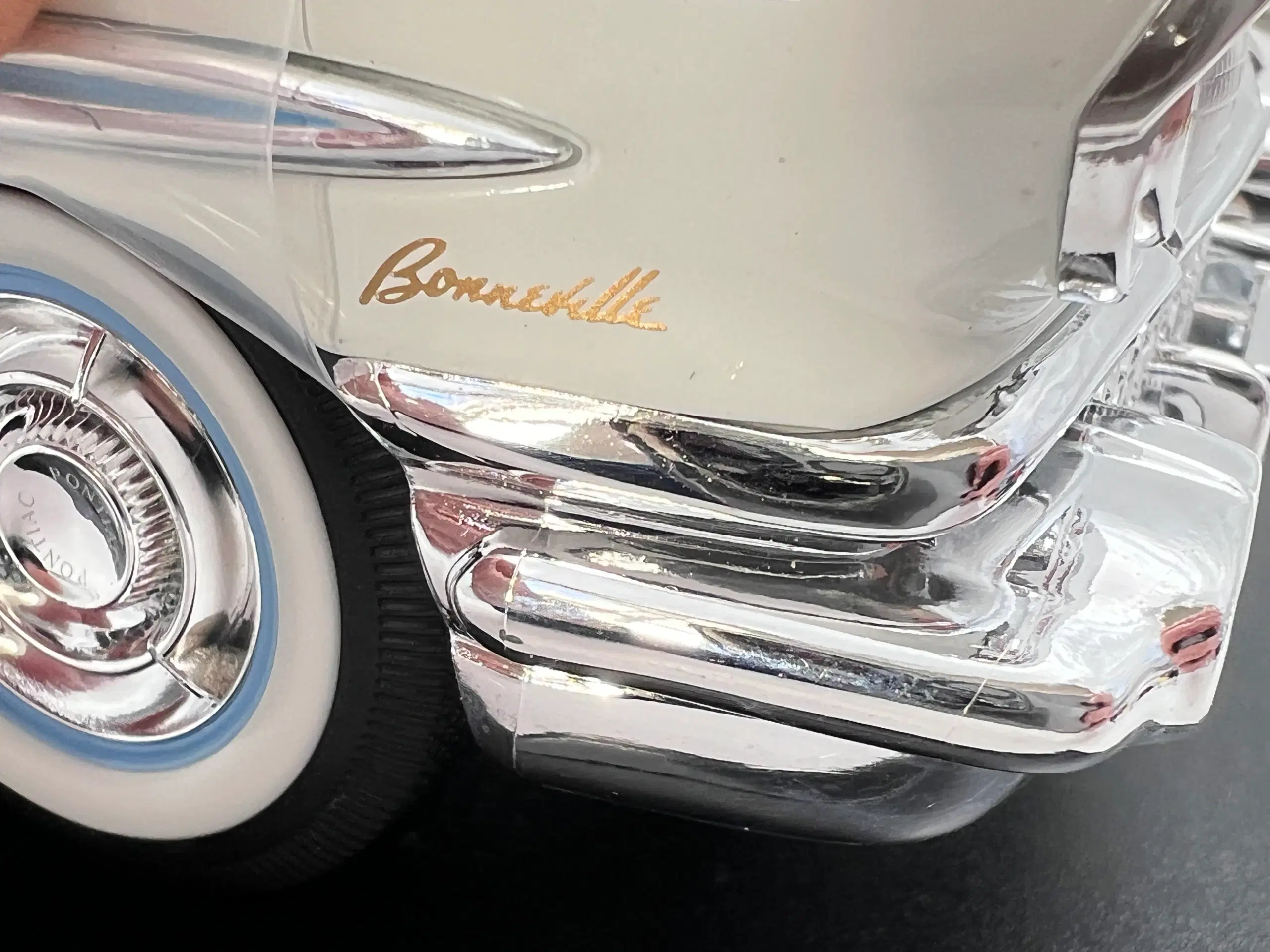 1958 Pontiac Bonneville Convertible 1:18