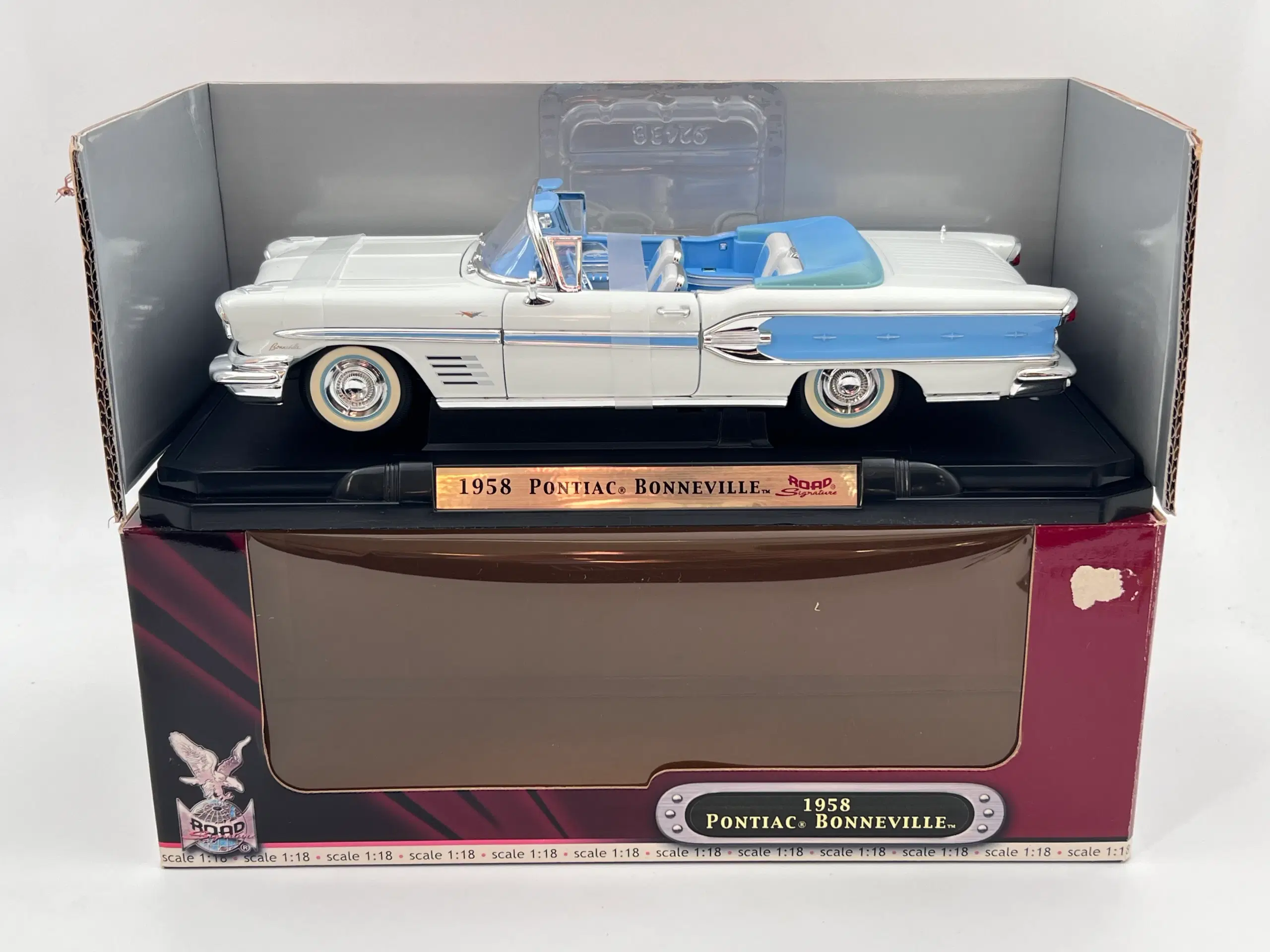 1958 Pontiac Bonneville Convertible 1:18