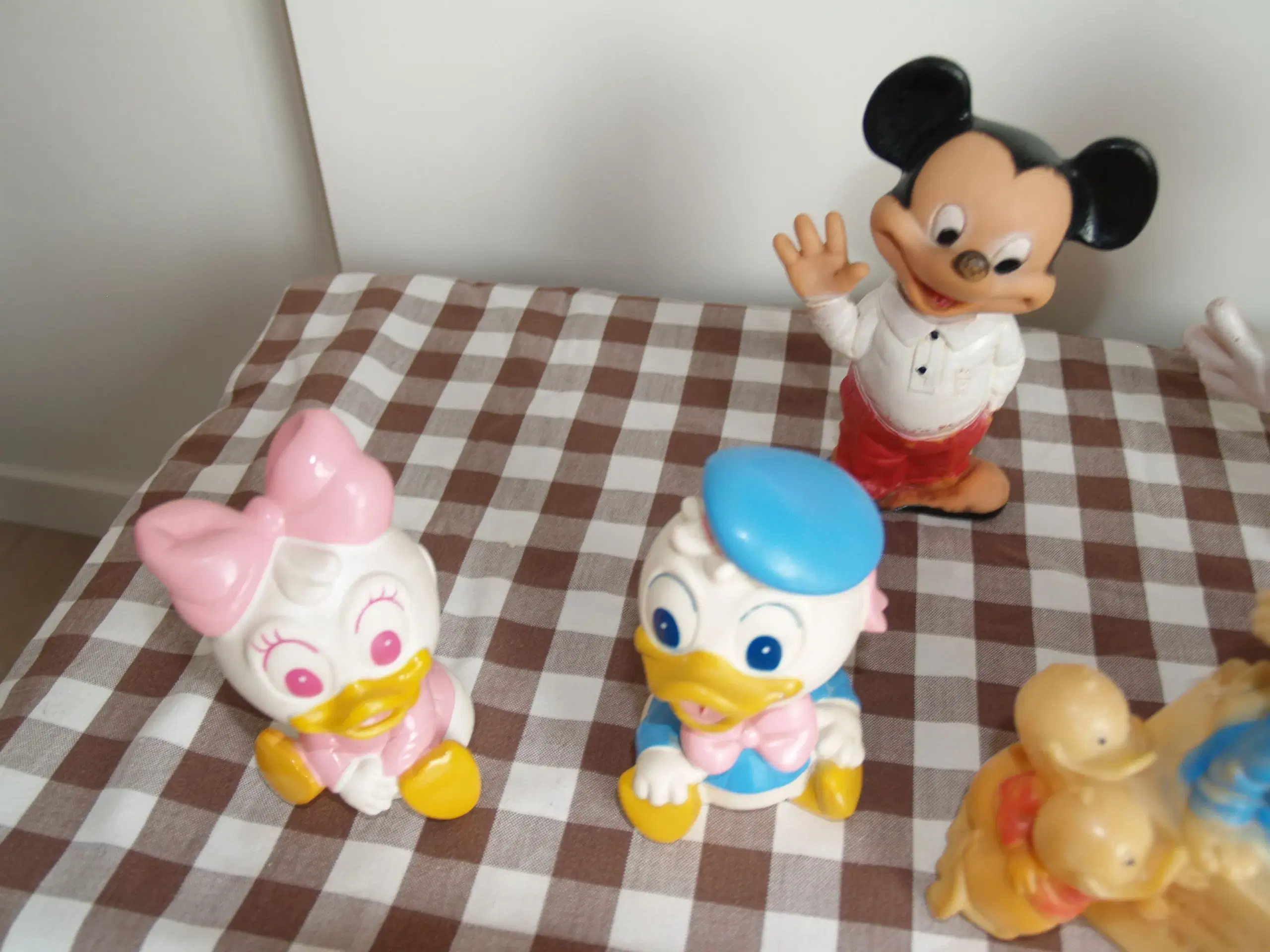 Gamle Disney figure sælges