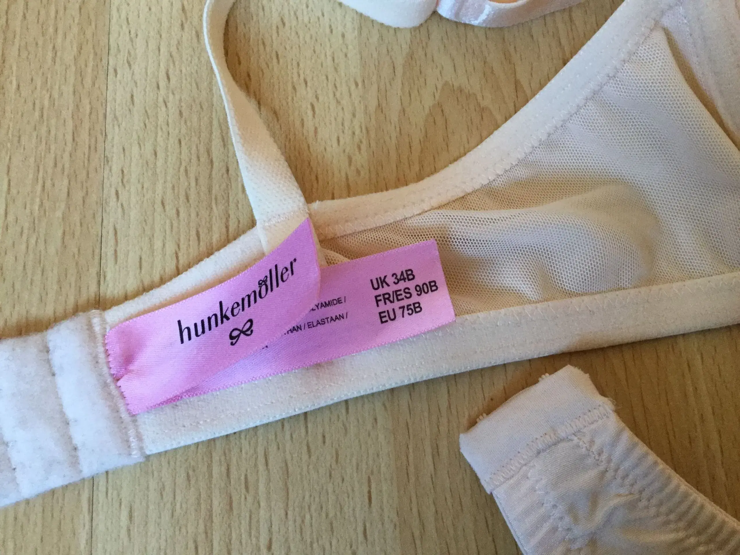 *Ny* Hunkemøller push up BH  str 75 / B