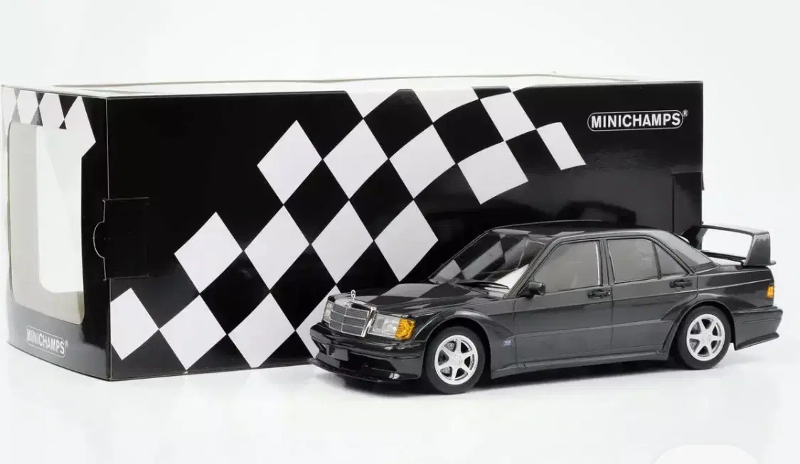 1:18 Mercedes 190E 23-16v EVOII 1990