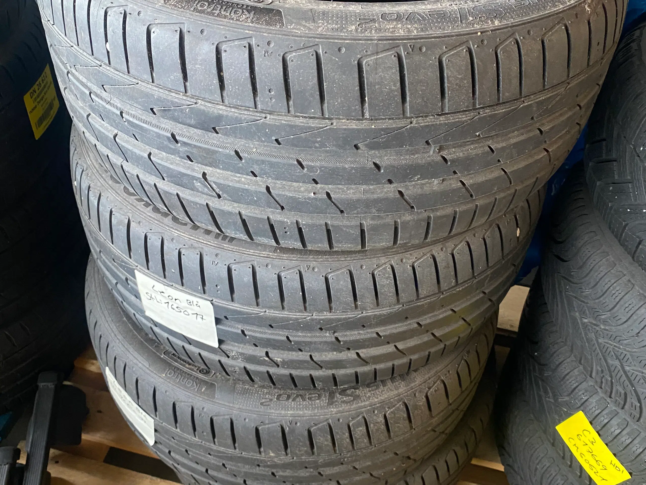 Hankook sommerdæk 225/45 R17