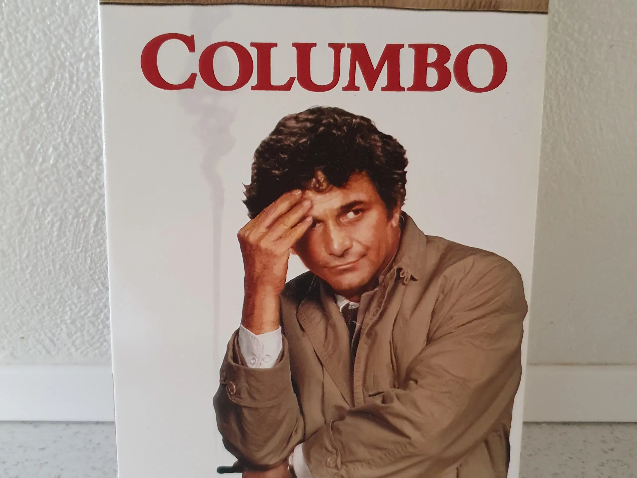 Columbo. Sæson 1, 3, 4 og 10. Fra kr