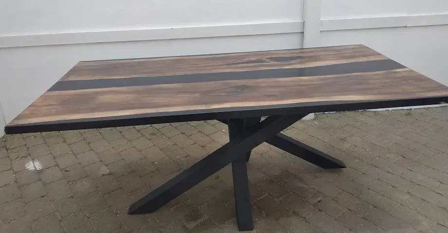 Epoxy valnød spisebord