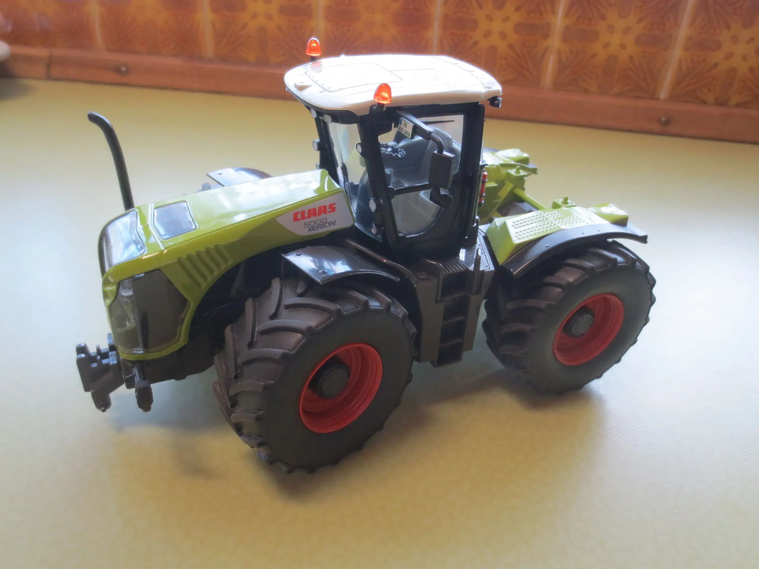 1 stk Claas Xerion 5000 i SIKU