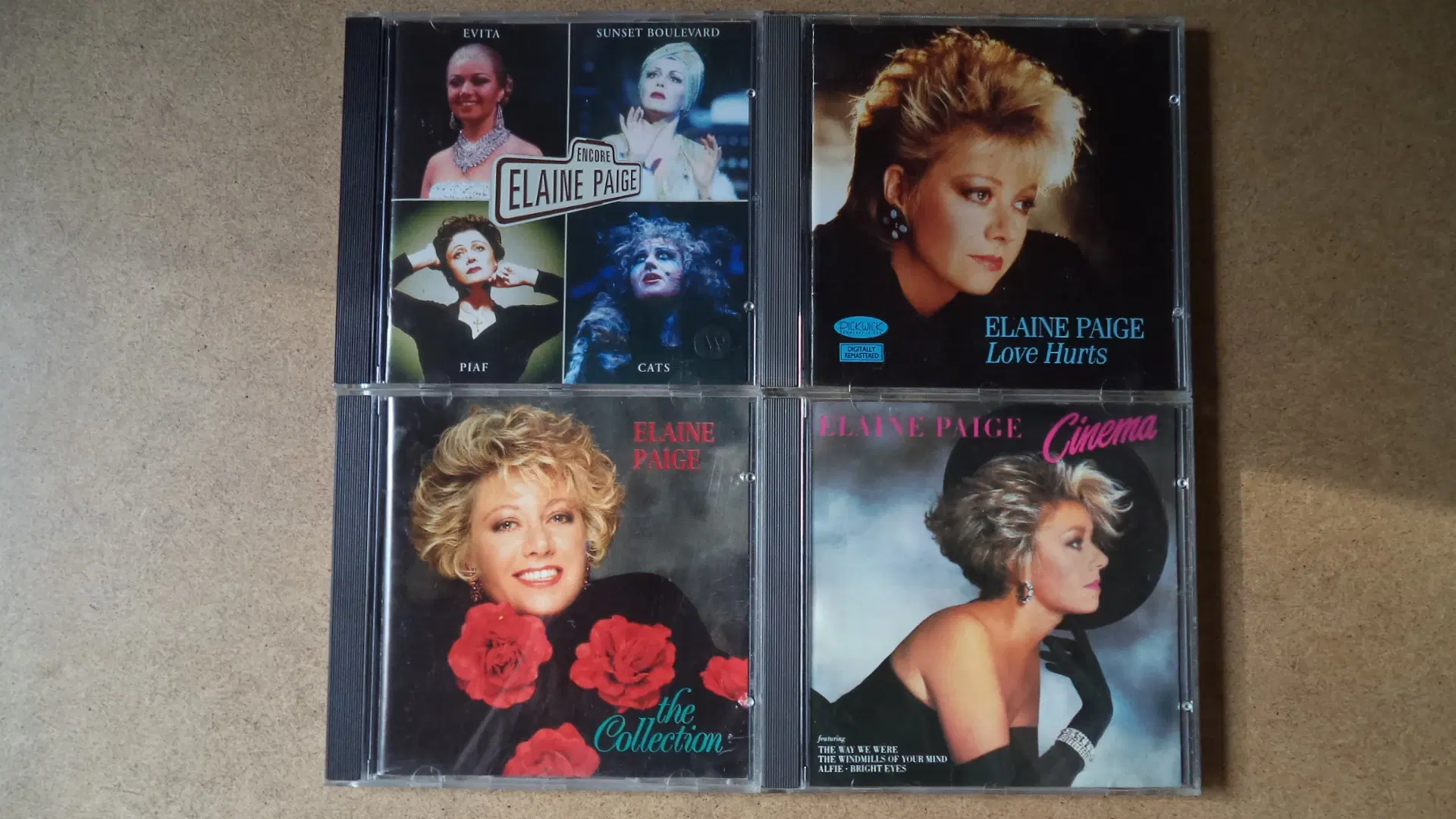 ELAINE PAIGE  CDer sælges stykvis