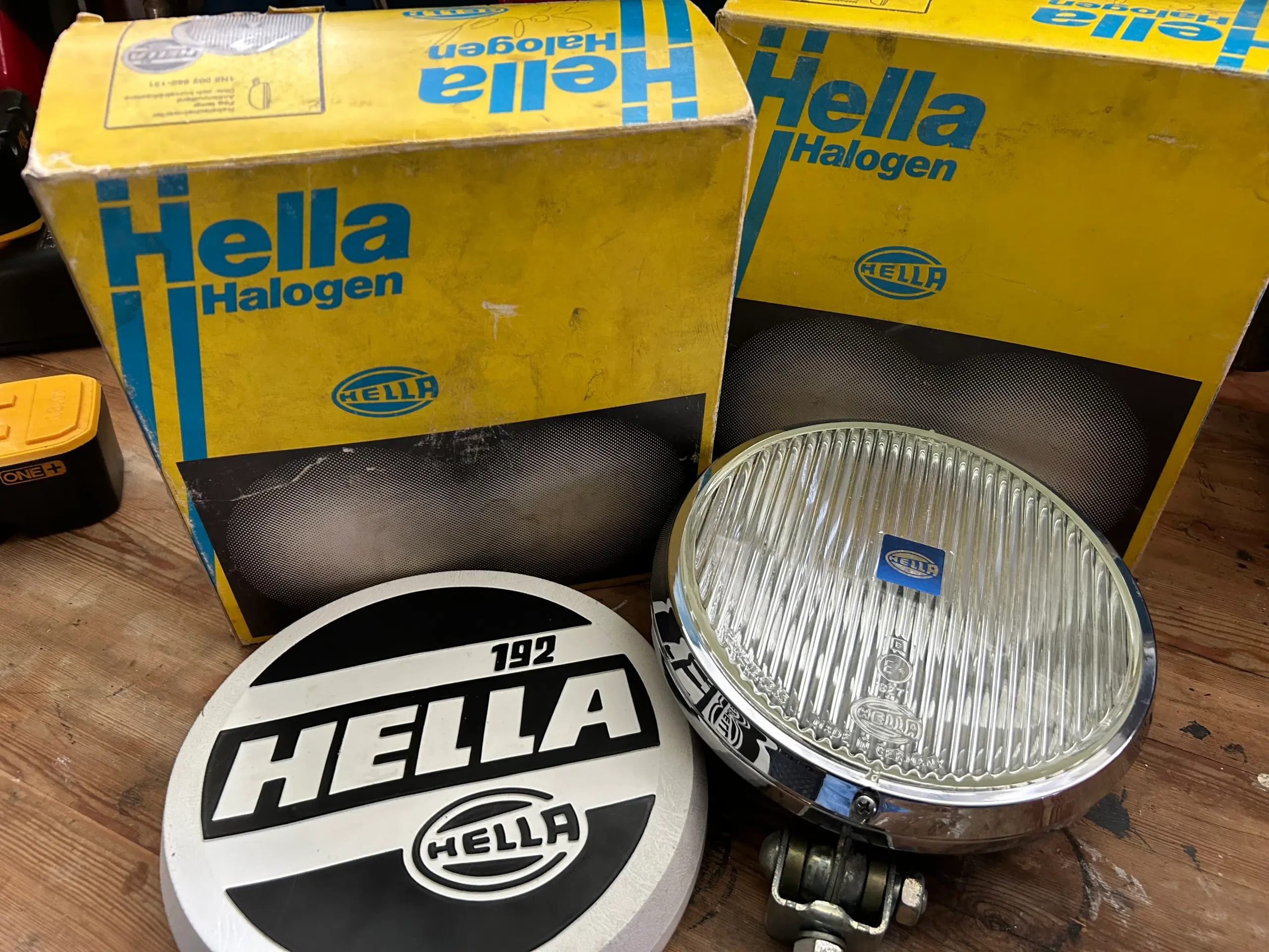 Hella Projektører 192 mm