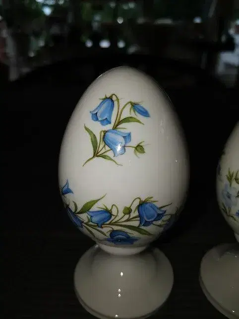 3 Smukke Porcelæns Æg fra Staffordshire