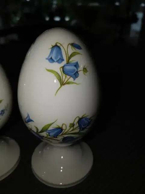 3 Smukke Porcelæns Æg fra Staffordshire