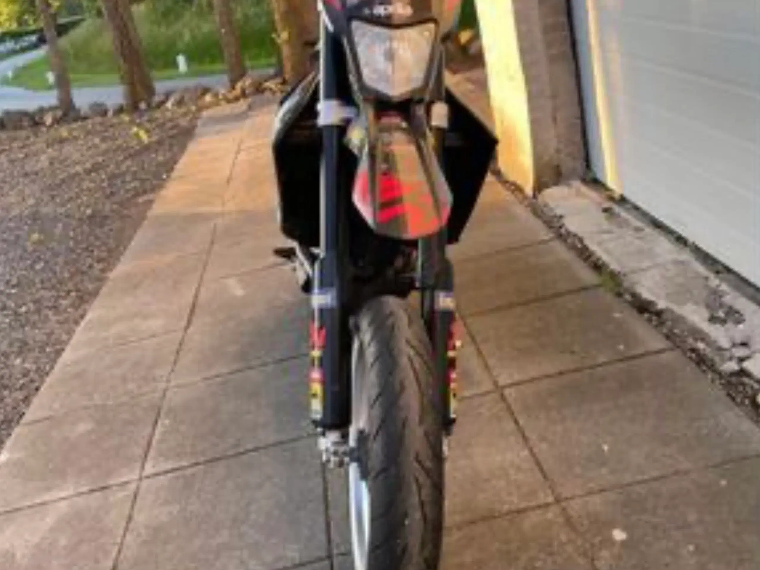 Aprilia SXV 550 motorcykel