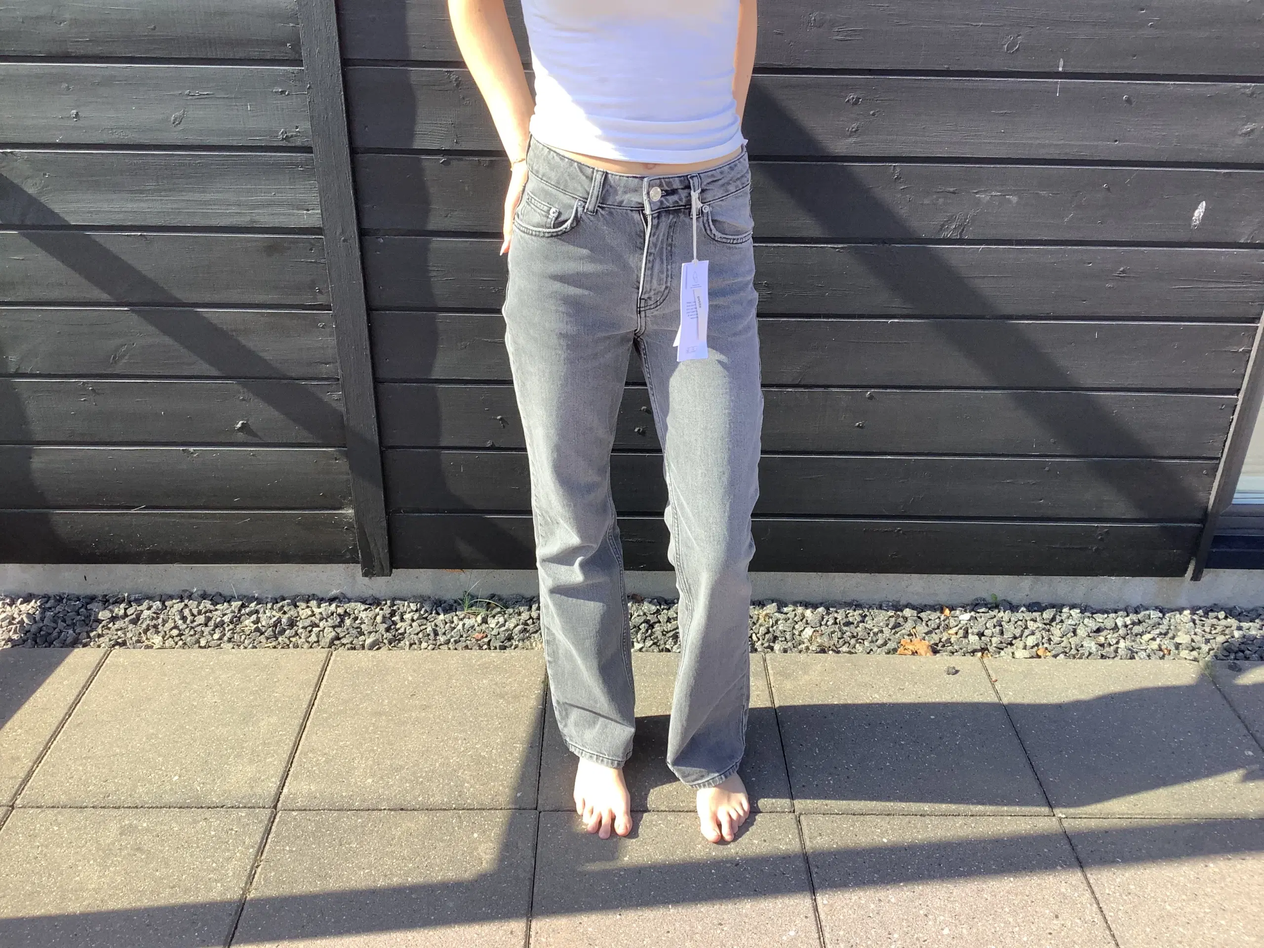 Gina Tricot str 32 grå jeans