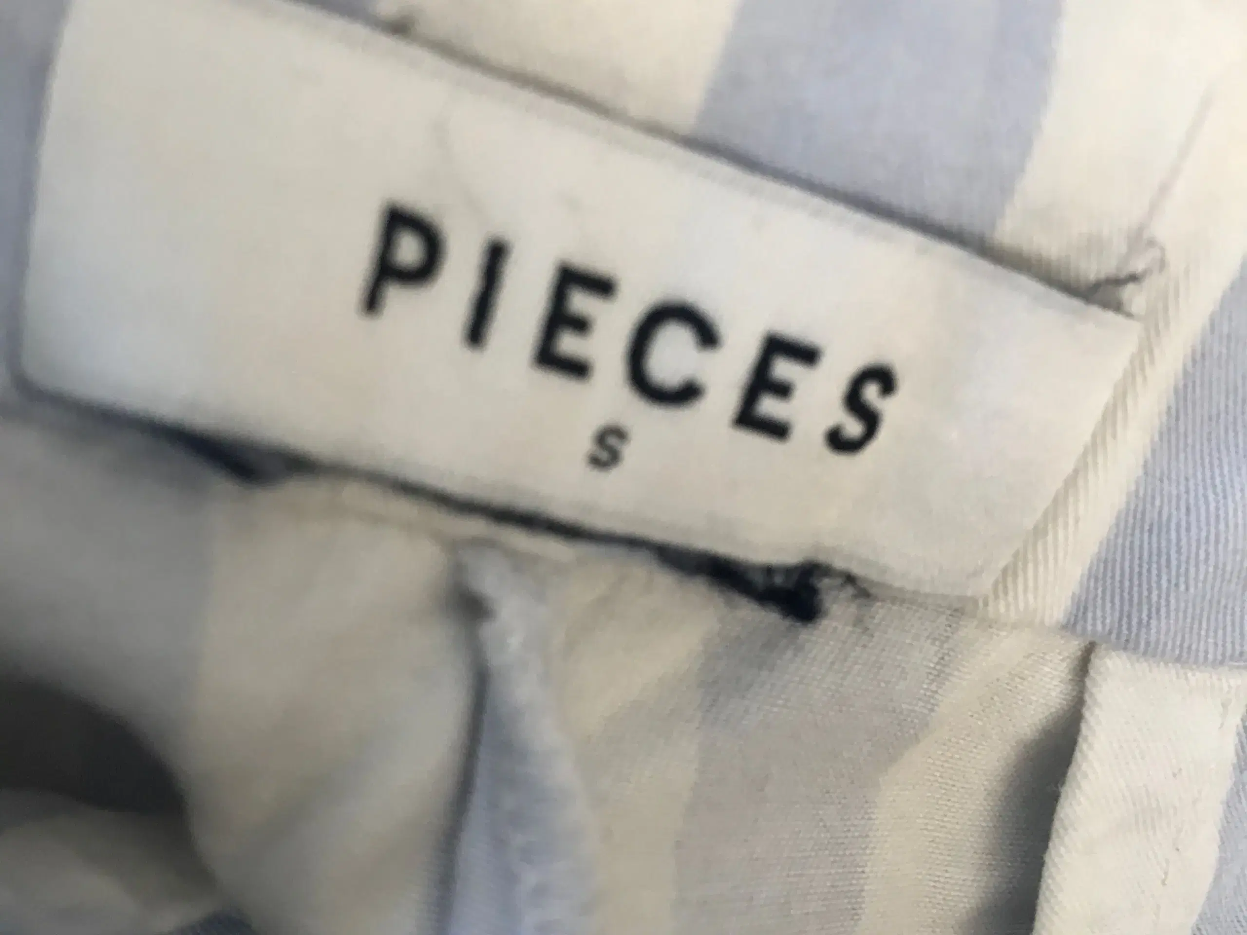 Sommershorts fra Pieces strl s