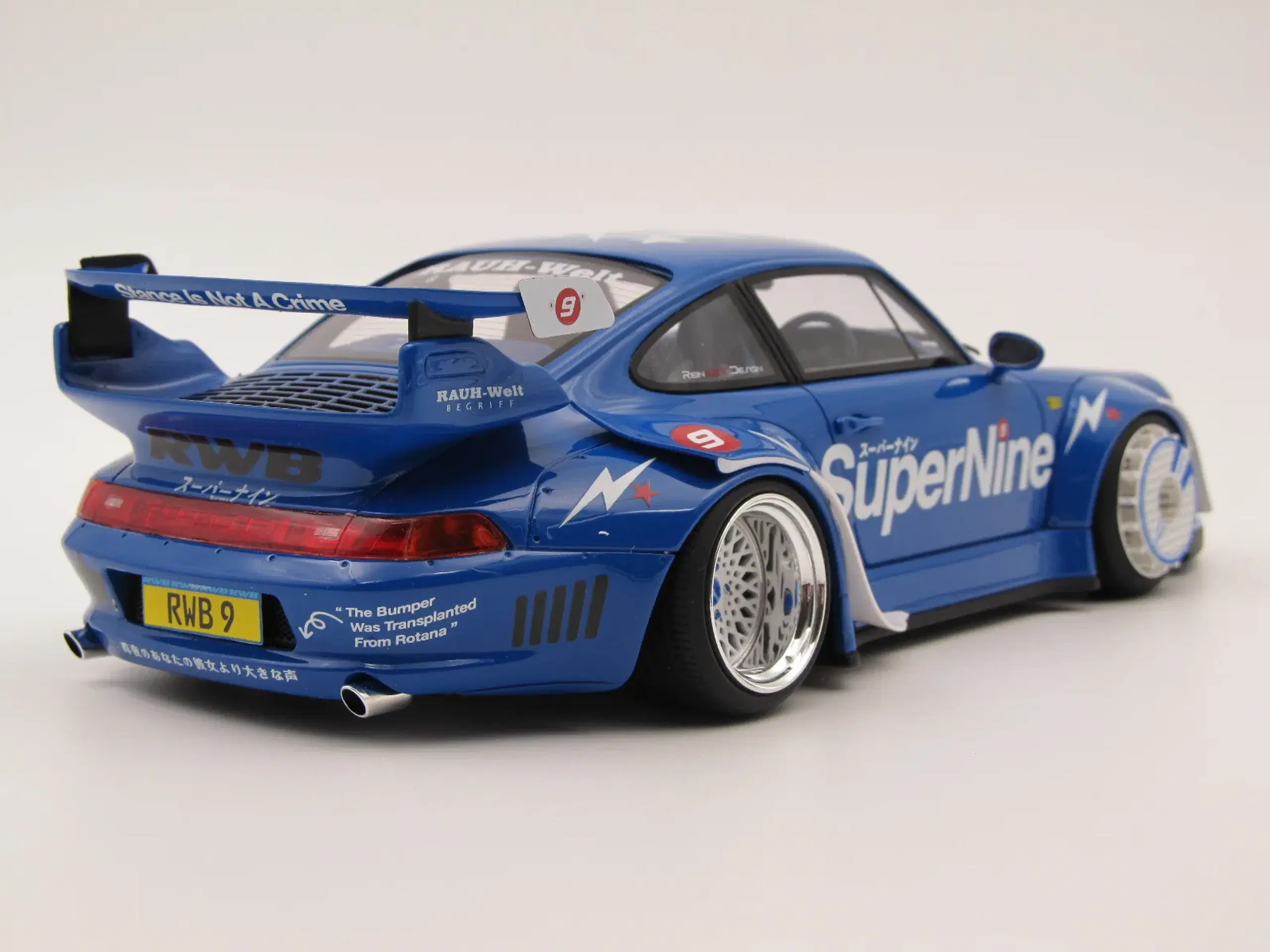 2019 Porsche 911 RWB SuperNine 993 - 1:18