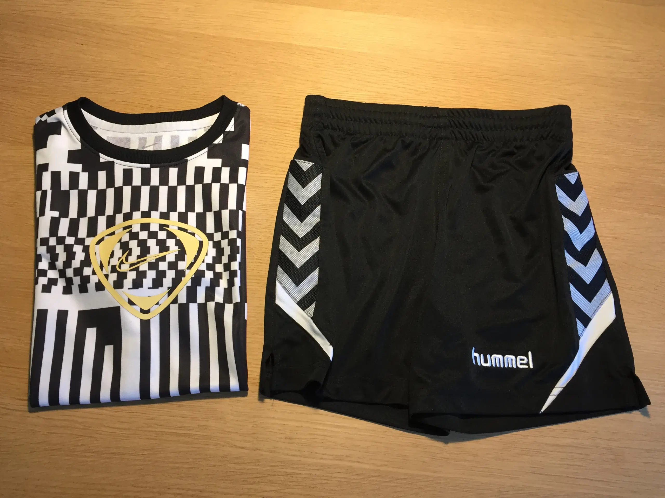 Hummel shorts mm