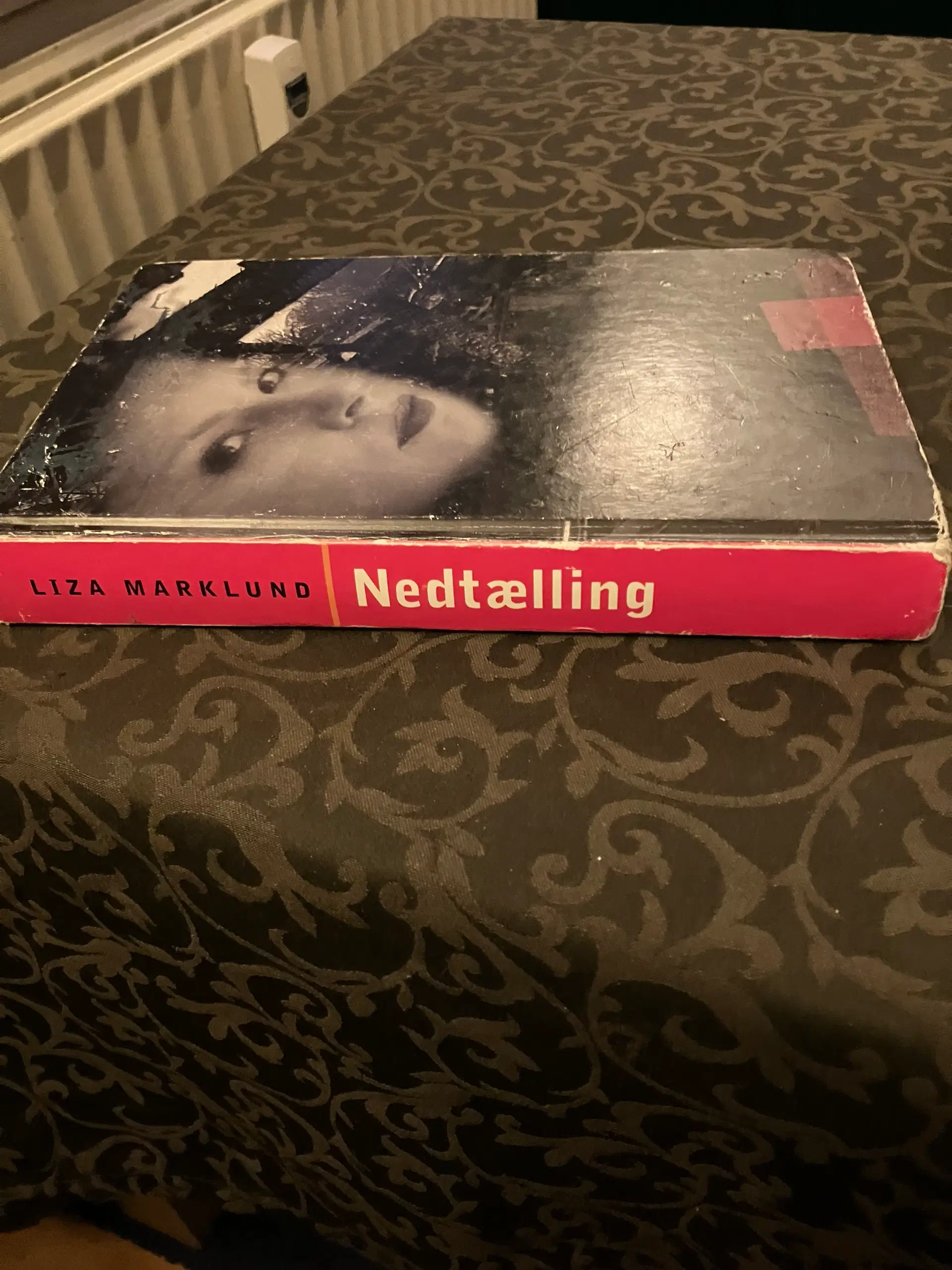 Skøn- og fag litteratur