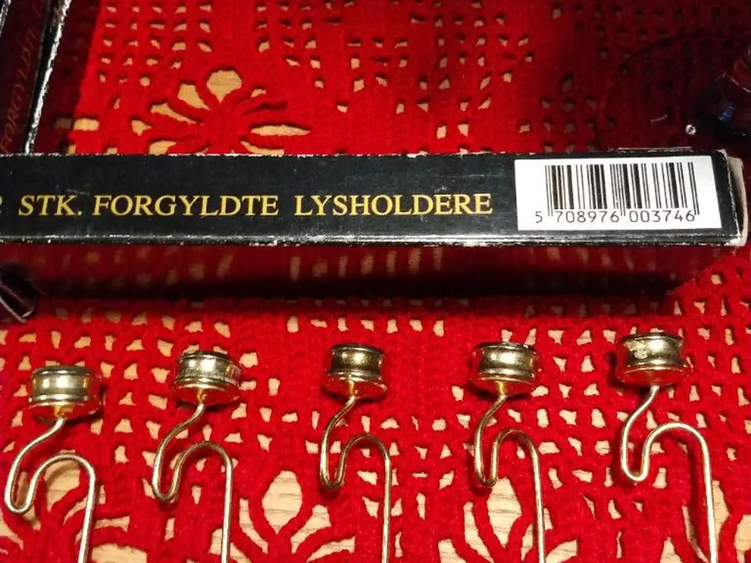 10 forgyldte lysholdere