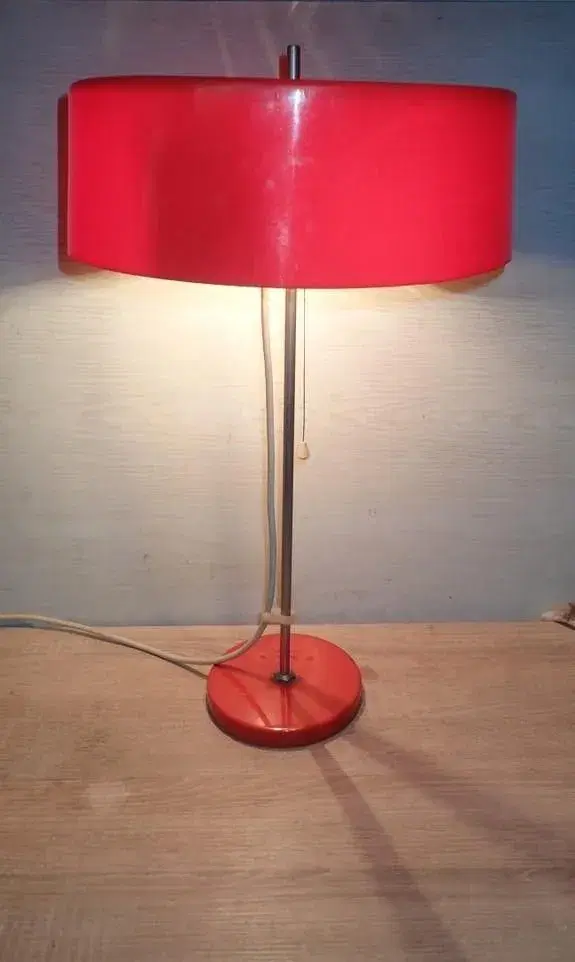 Super cool retro bordlampe