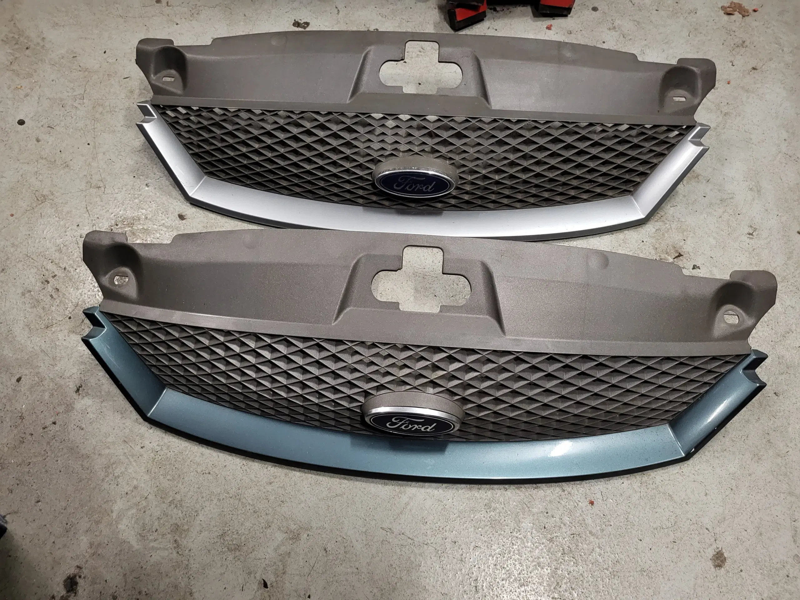 Ford Mondeo kølergrill