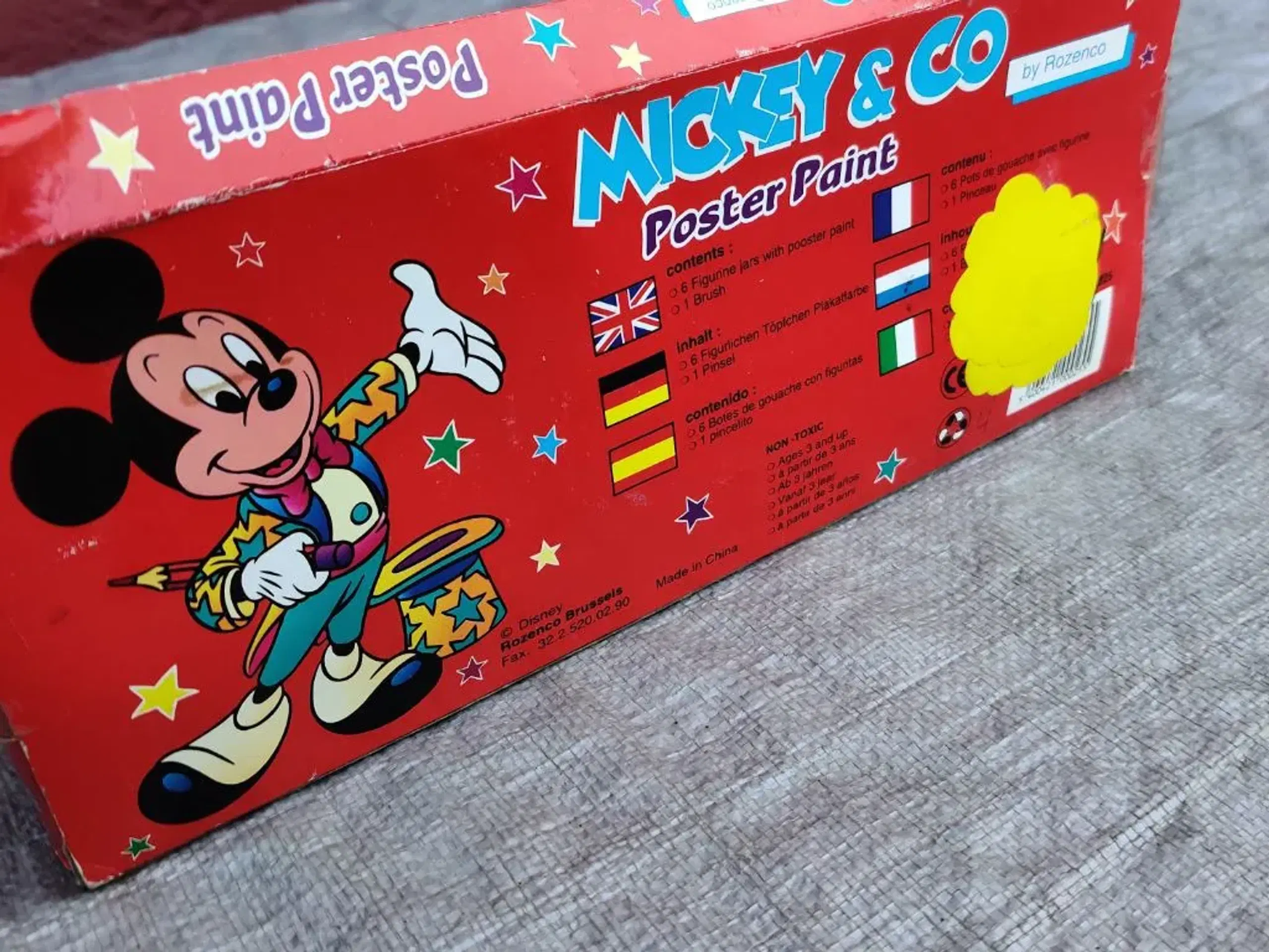 Poster paint Mickey  Co retro